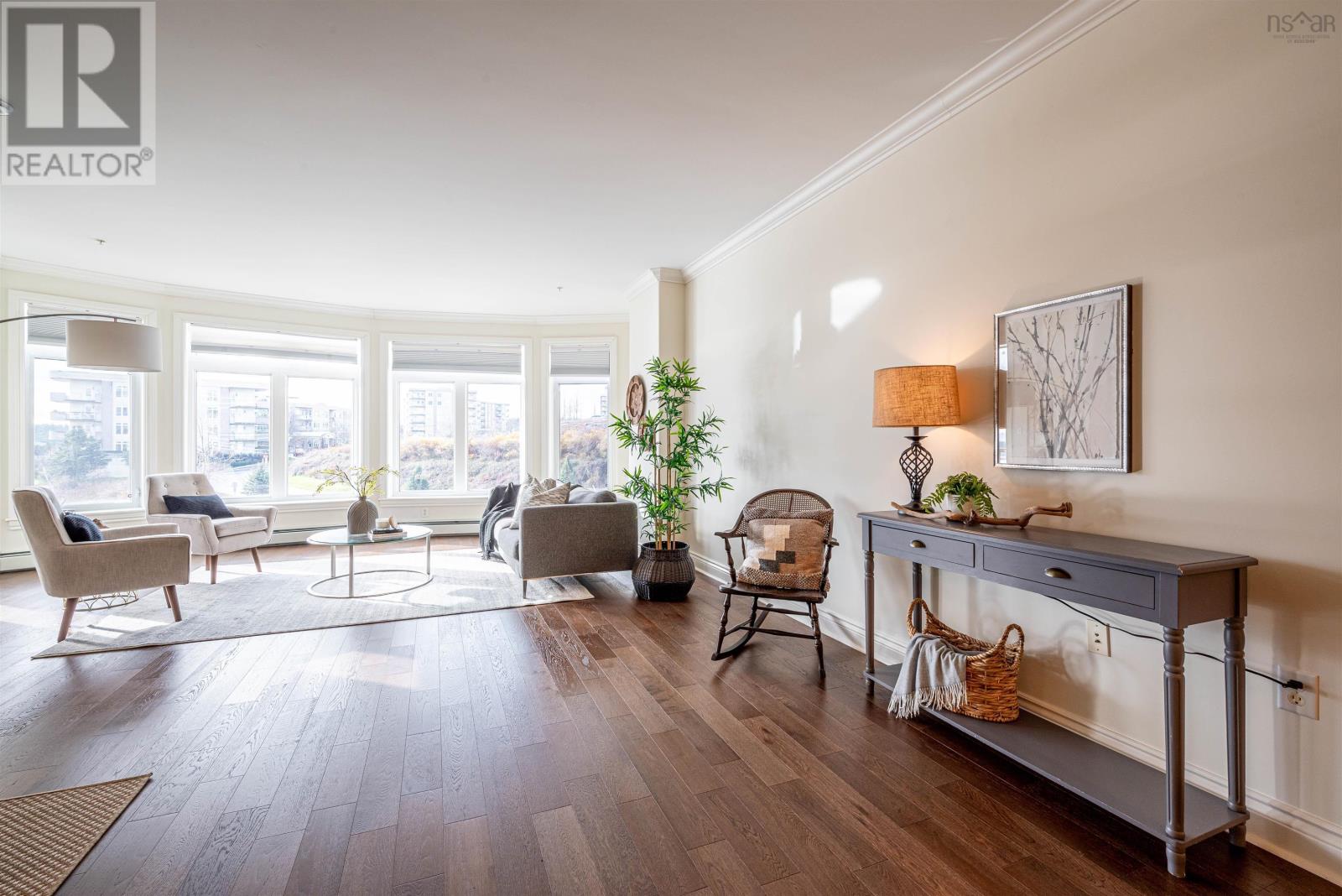 214 94 Bedros Lane, #214