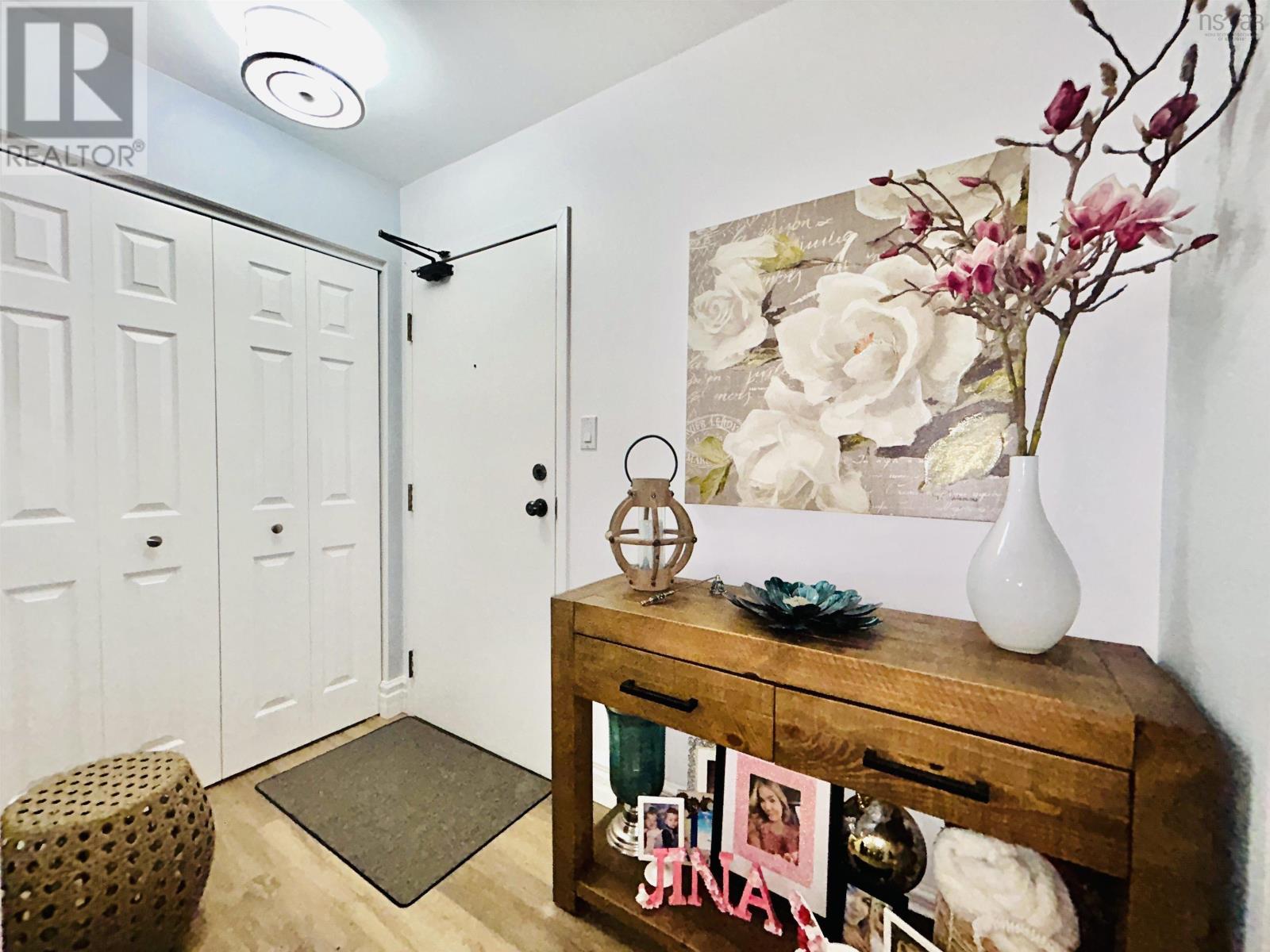 310 93 Kearney Lake Road, #310
