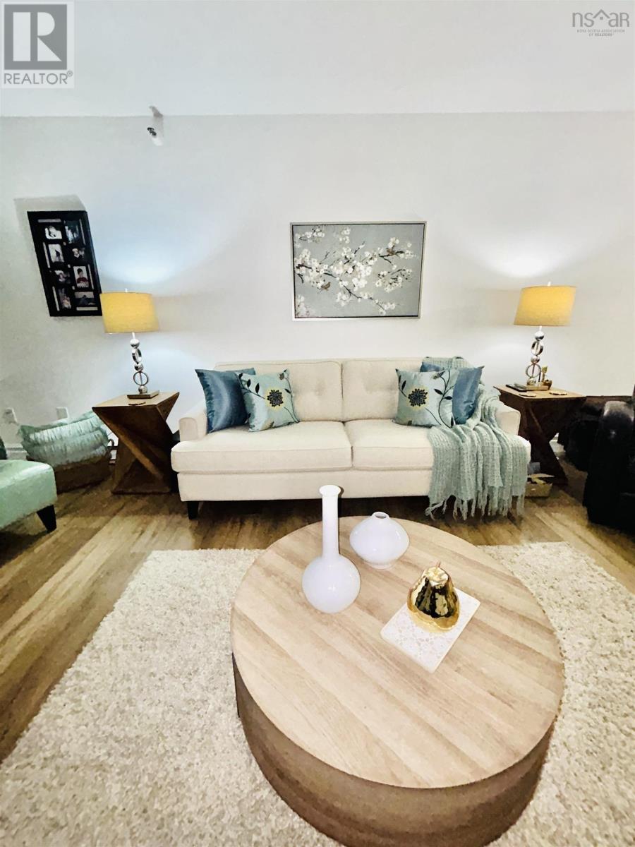 310 93 Kearney Lake Road, #310
