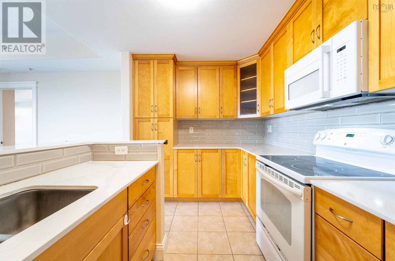 312 60 Walter Havill Drive, #312