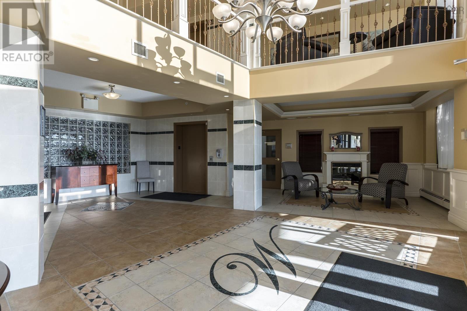 205 767 Parkland Drive, #205