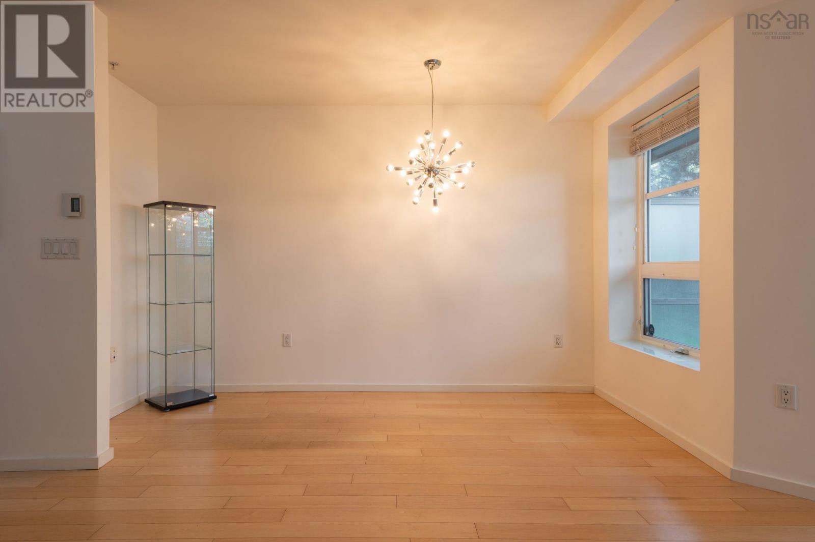 114 5221 Nora Bernard Street, #114