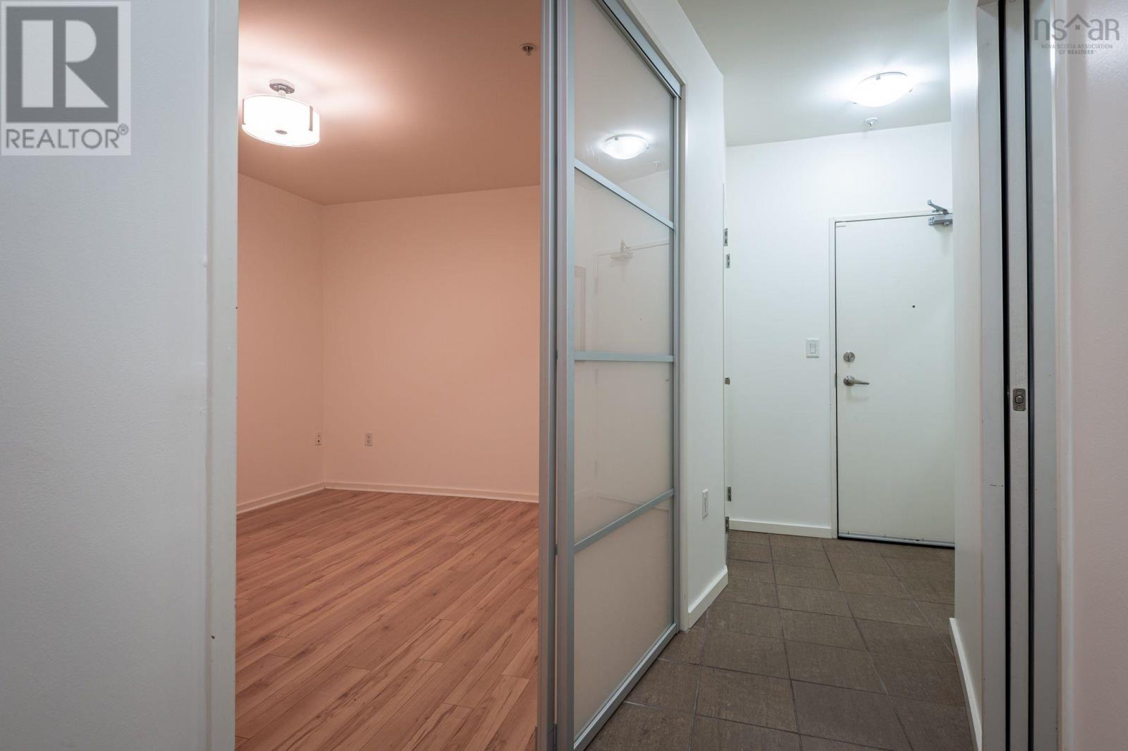 114 5221 Nora Bernard Street, #114