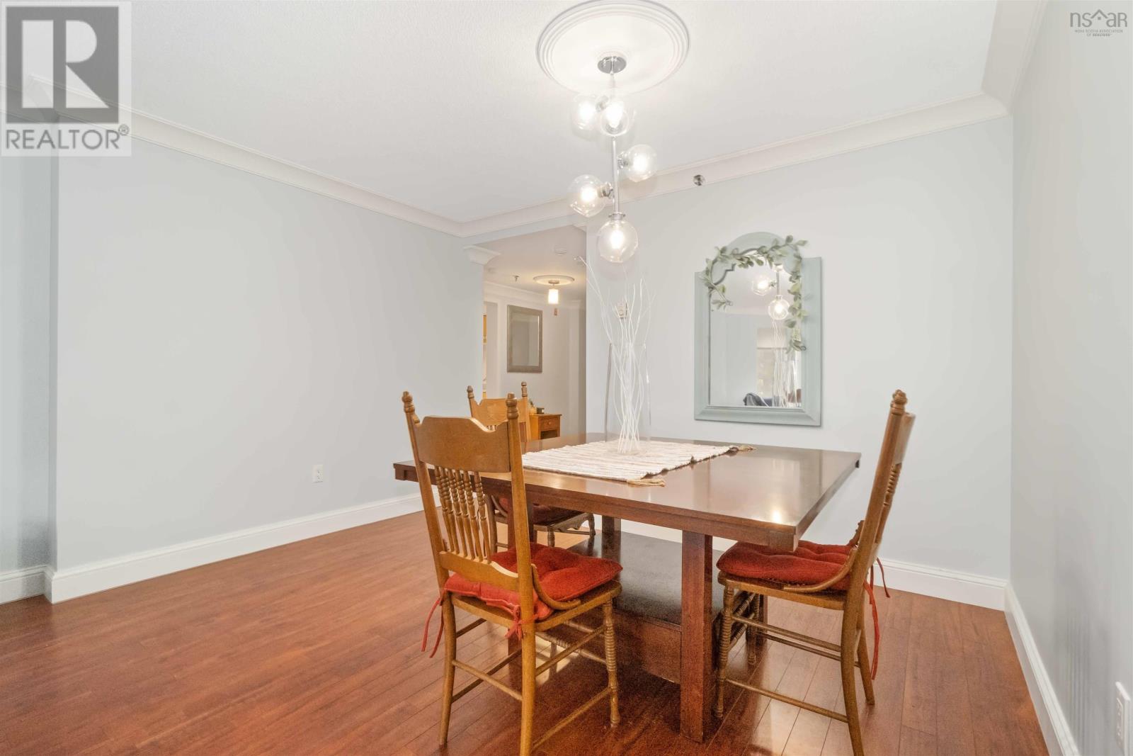 300 61 Nelsons Landing Boulevard, #300