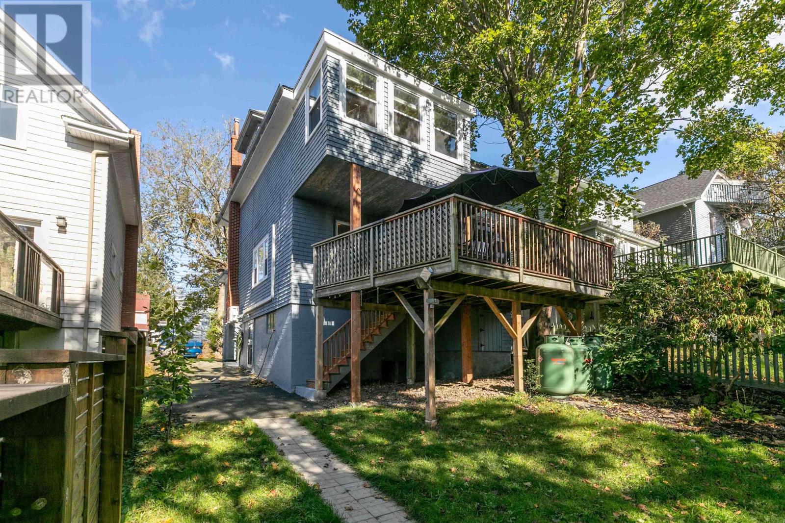 6844 Quinpool Road