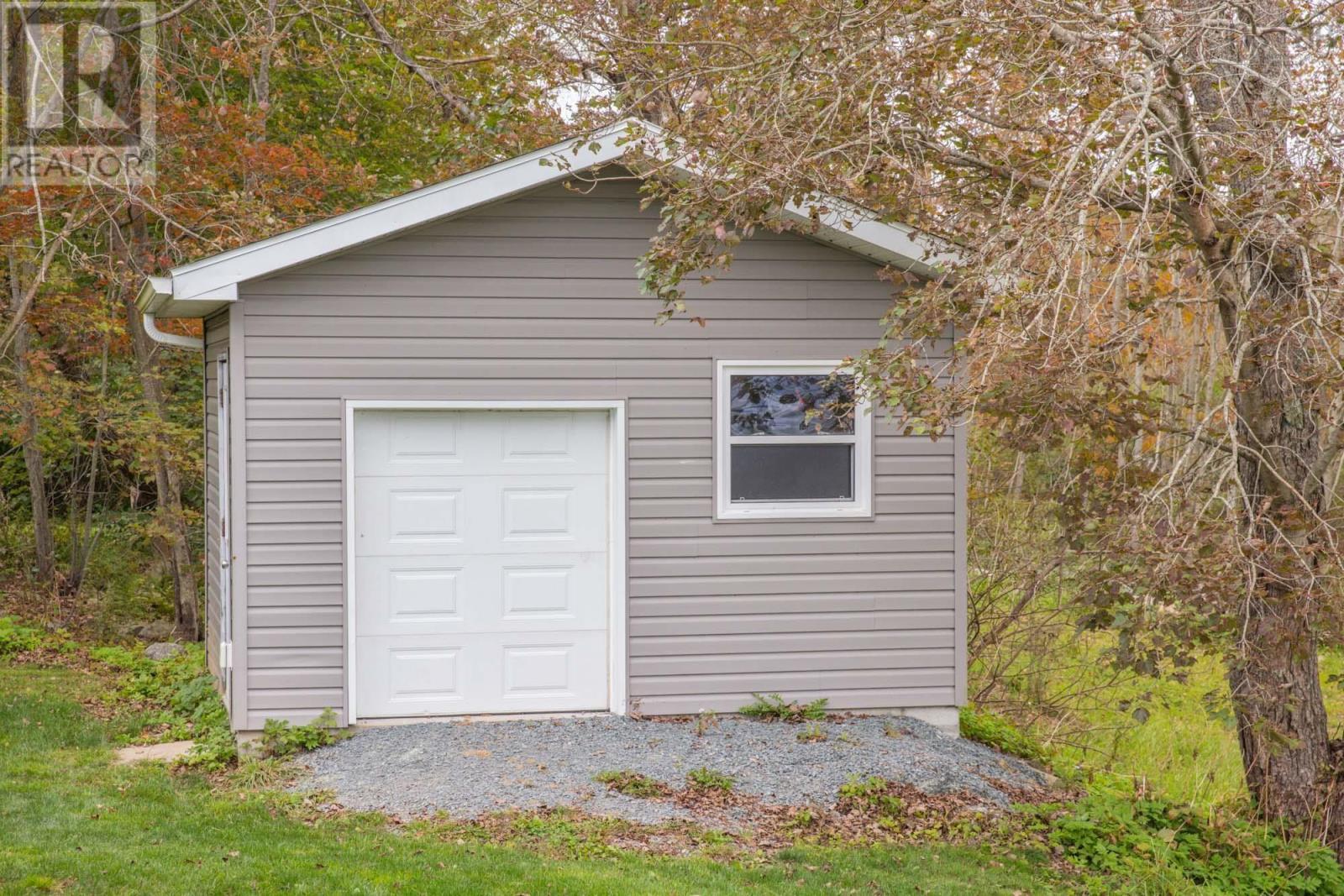 9 Hastings Drive