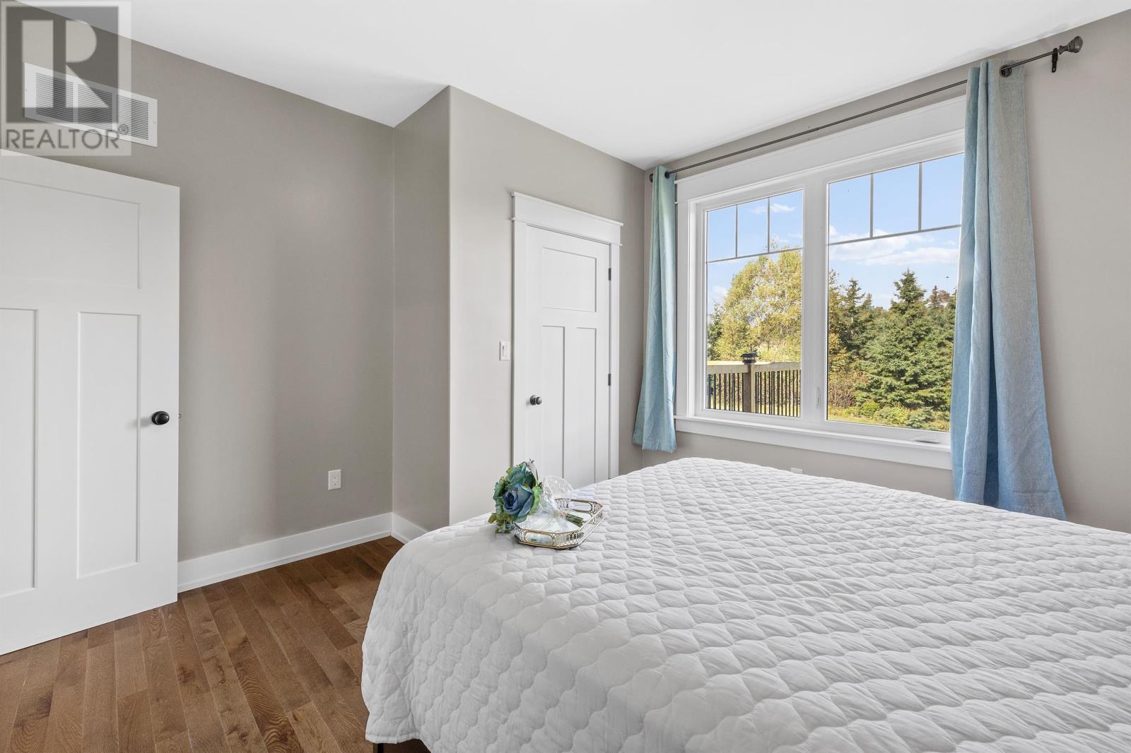 106 SAINTS Crescent