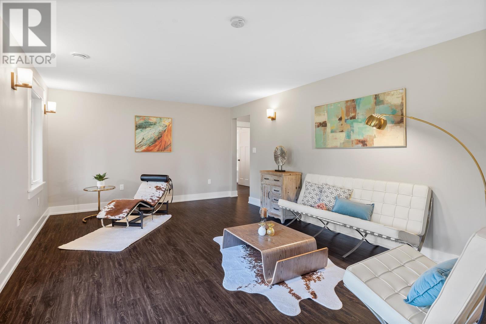 106 SAINTS Crescent