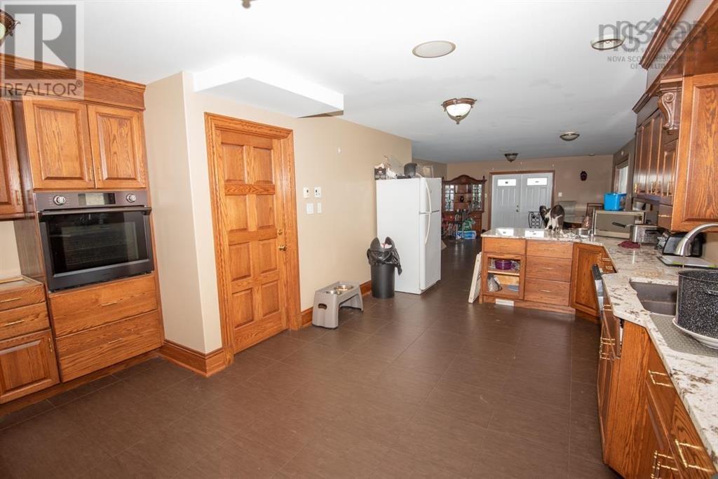 1333 Main Road