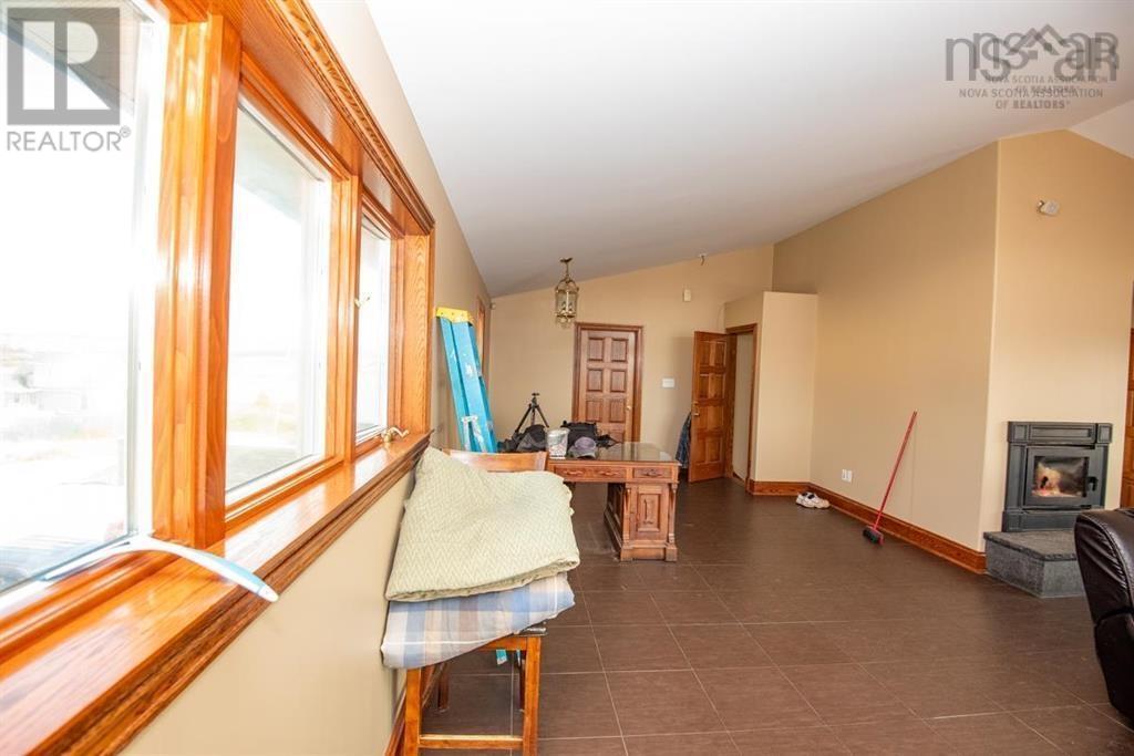 1333 Main Road