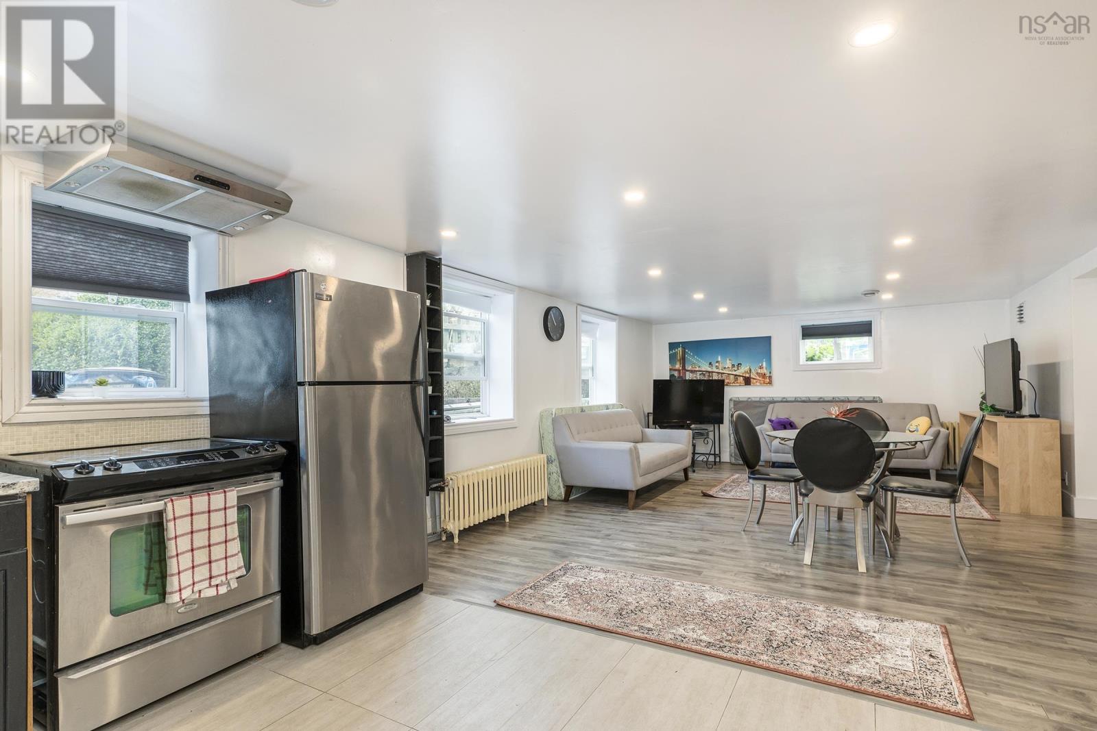 7095 Churchill Drive