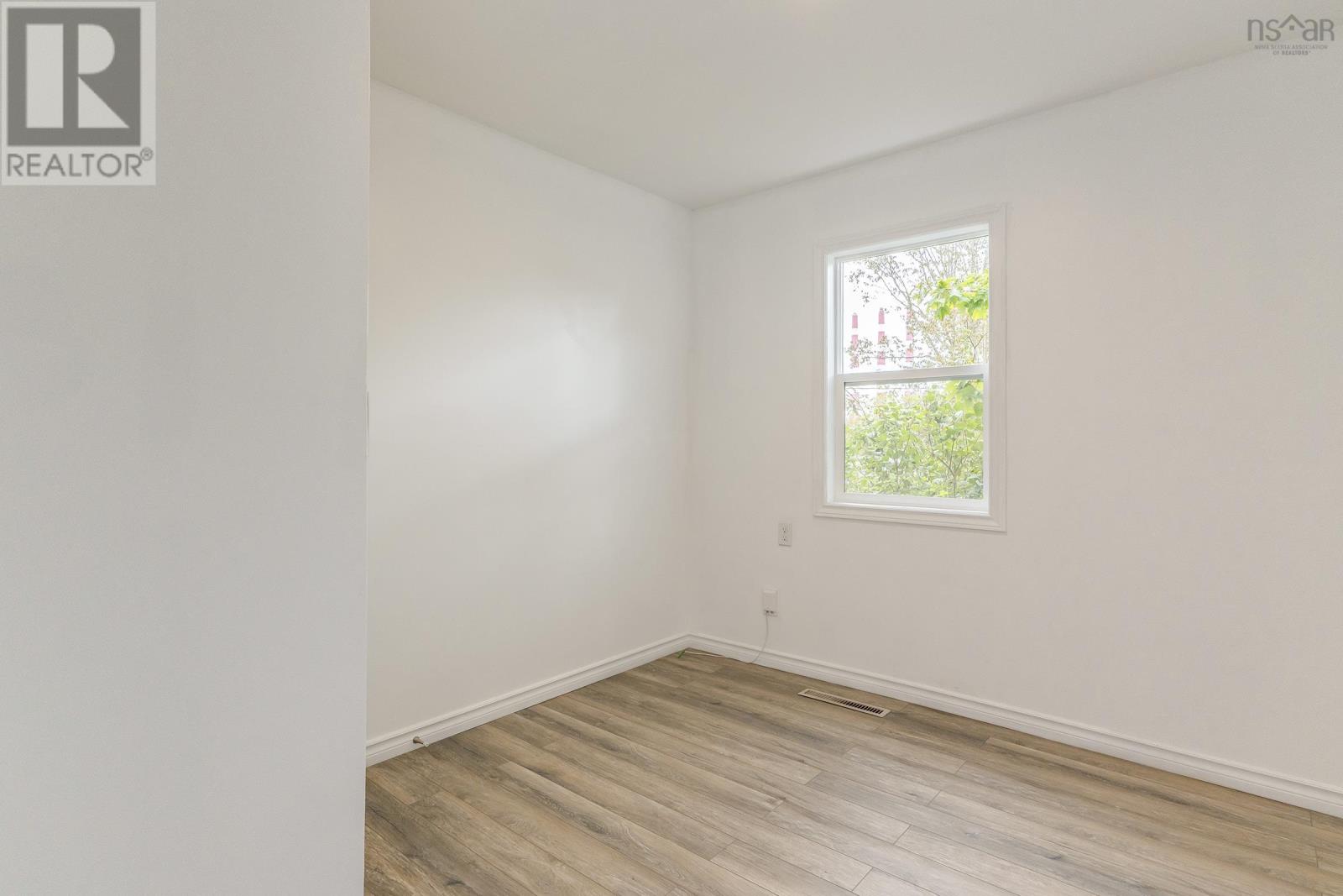 27 Parkstone Road
