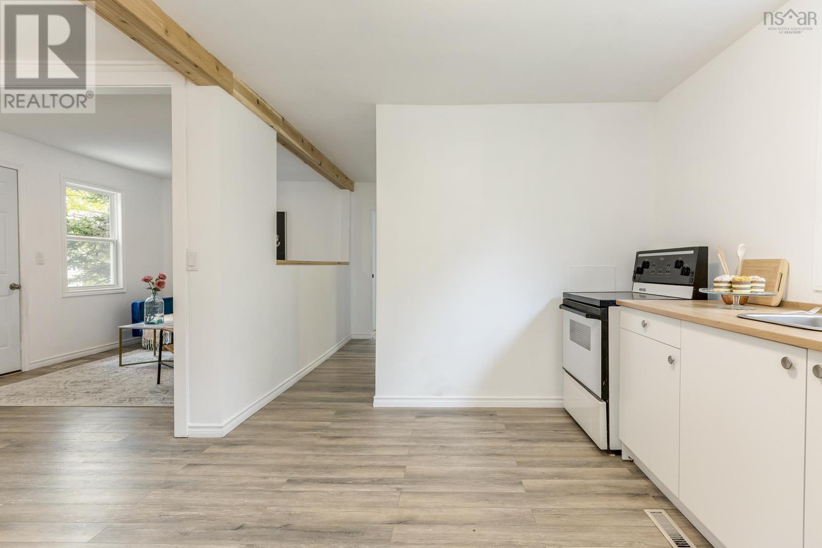 27 Parkstone Road