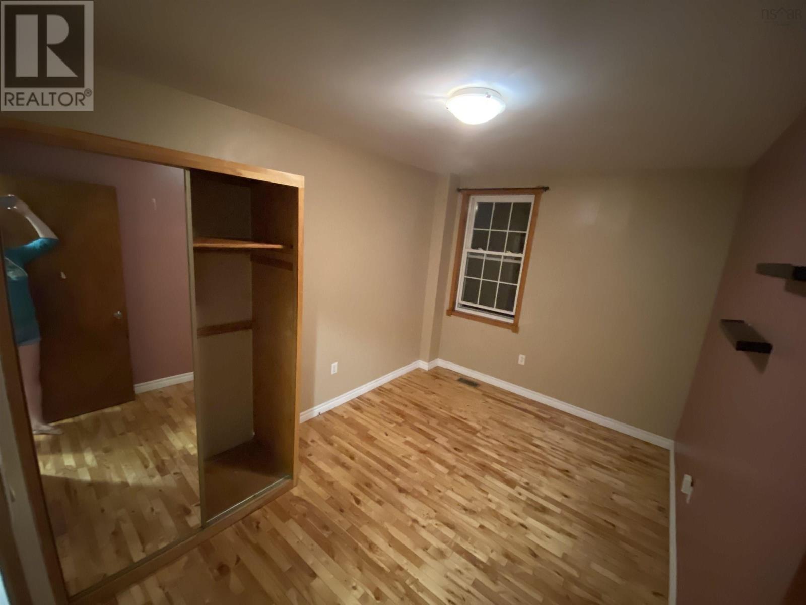 2616 Fuller Terrace