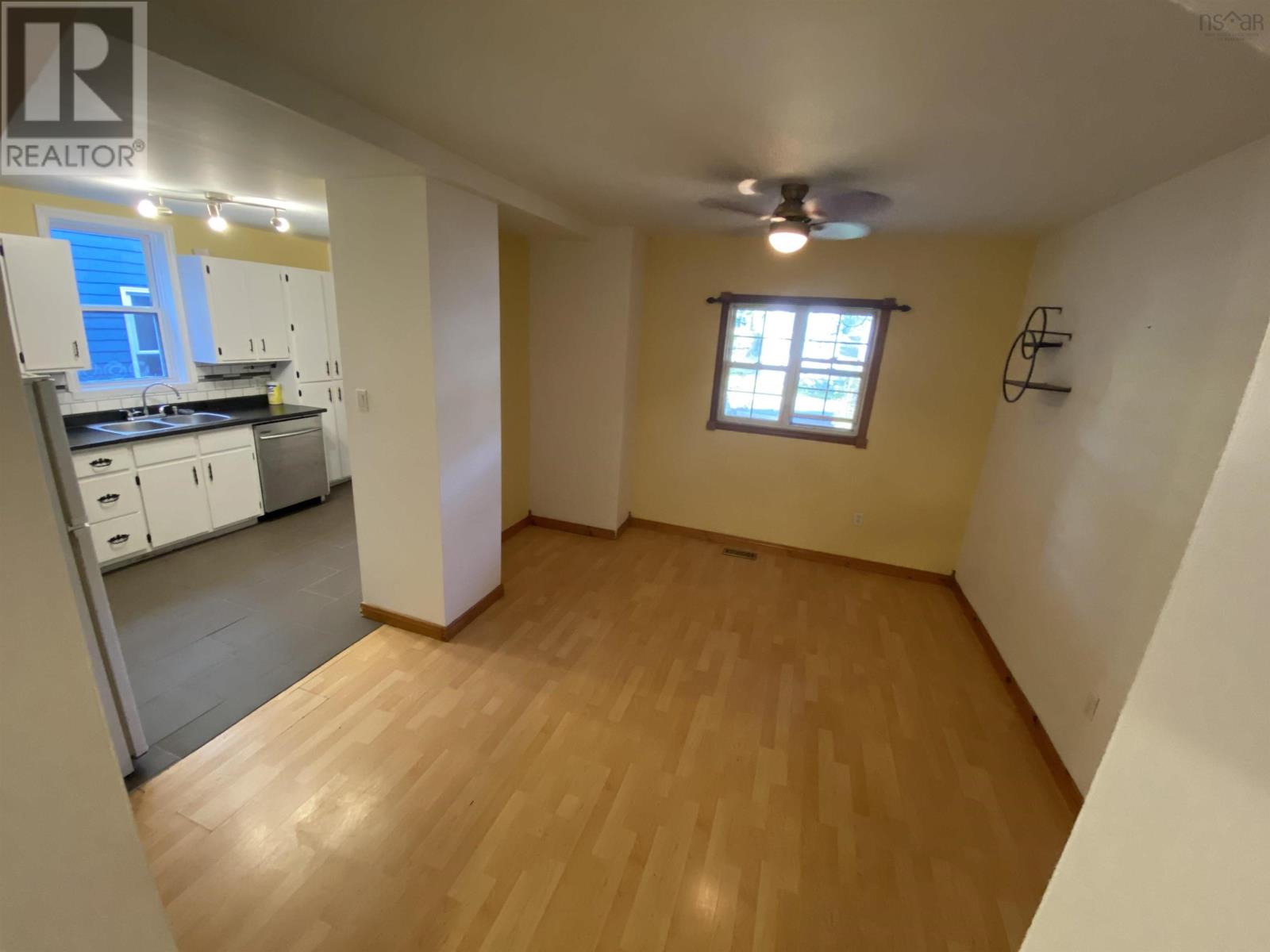 2616 Fuller Terrace