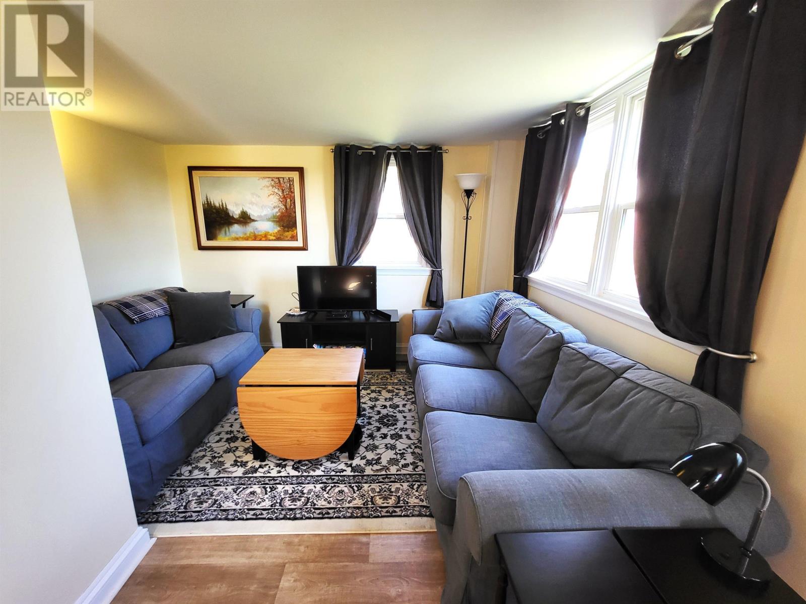 4407 Woodstock Road
