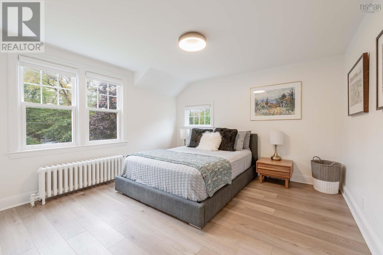 4 Rosemount Avenue