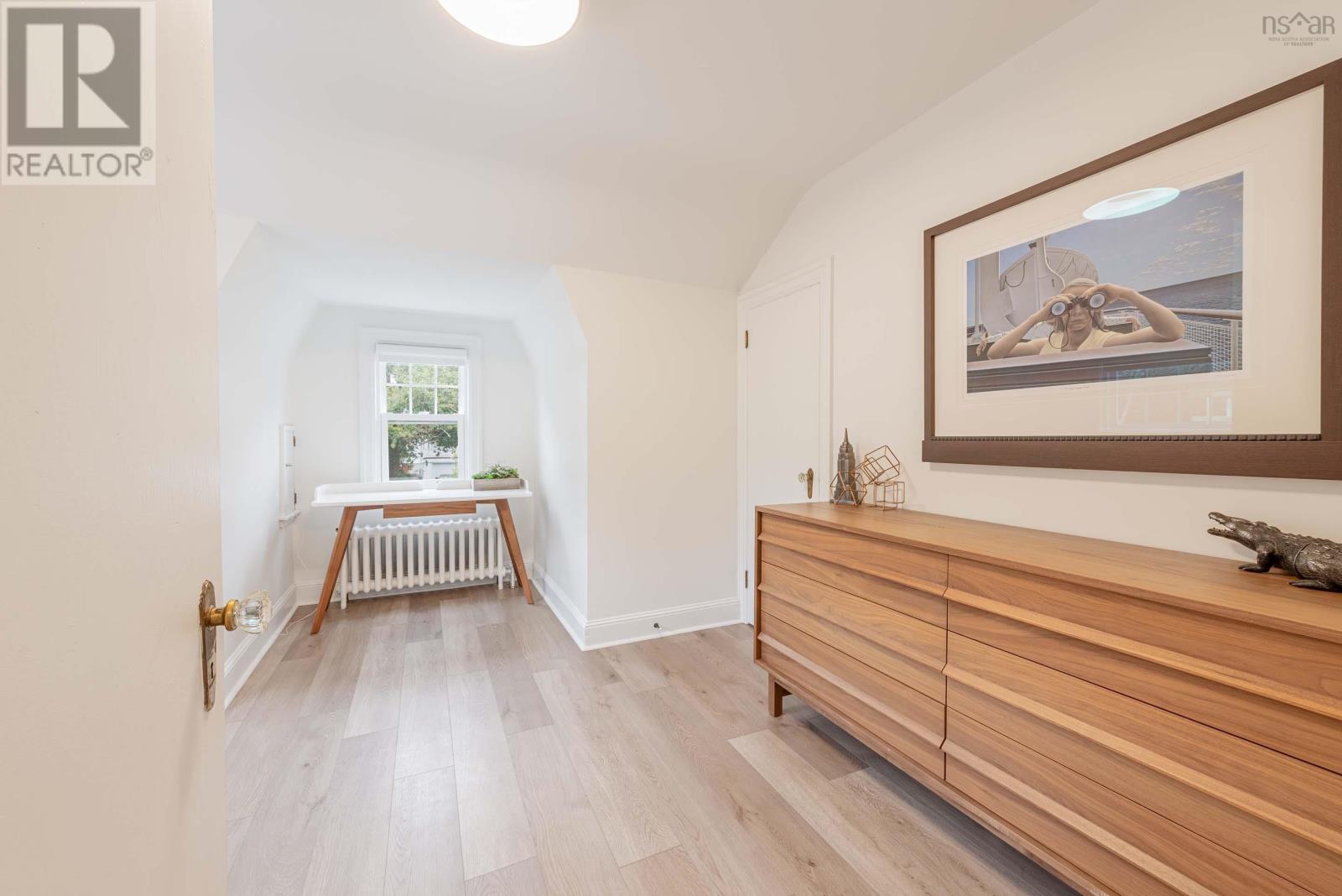4 Rosemount Avenue