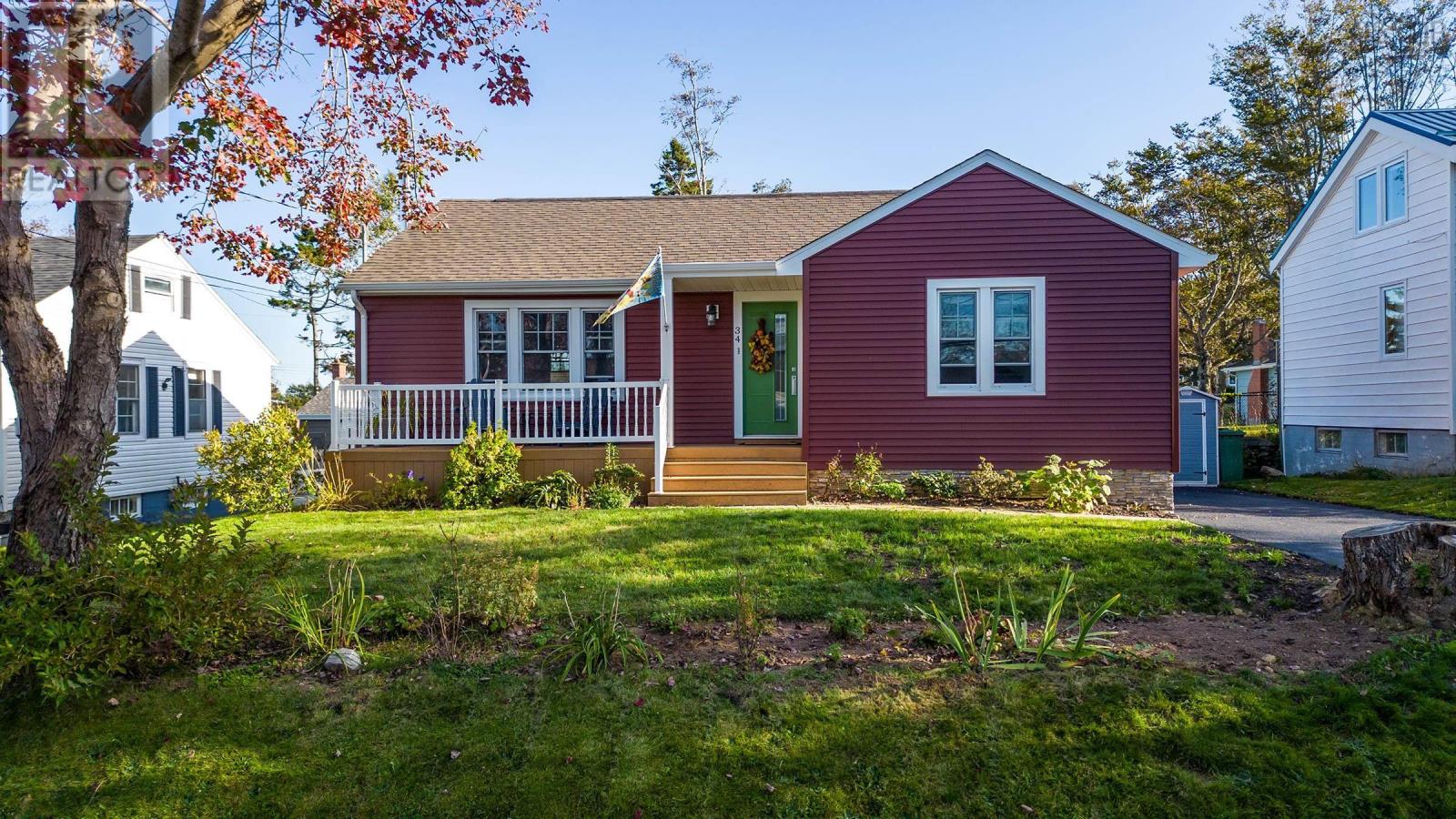 34 Arlington Avenue