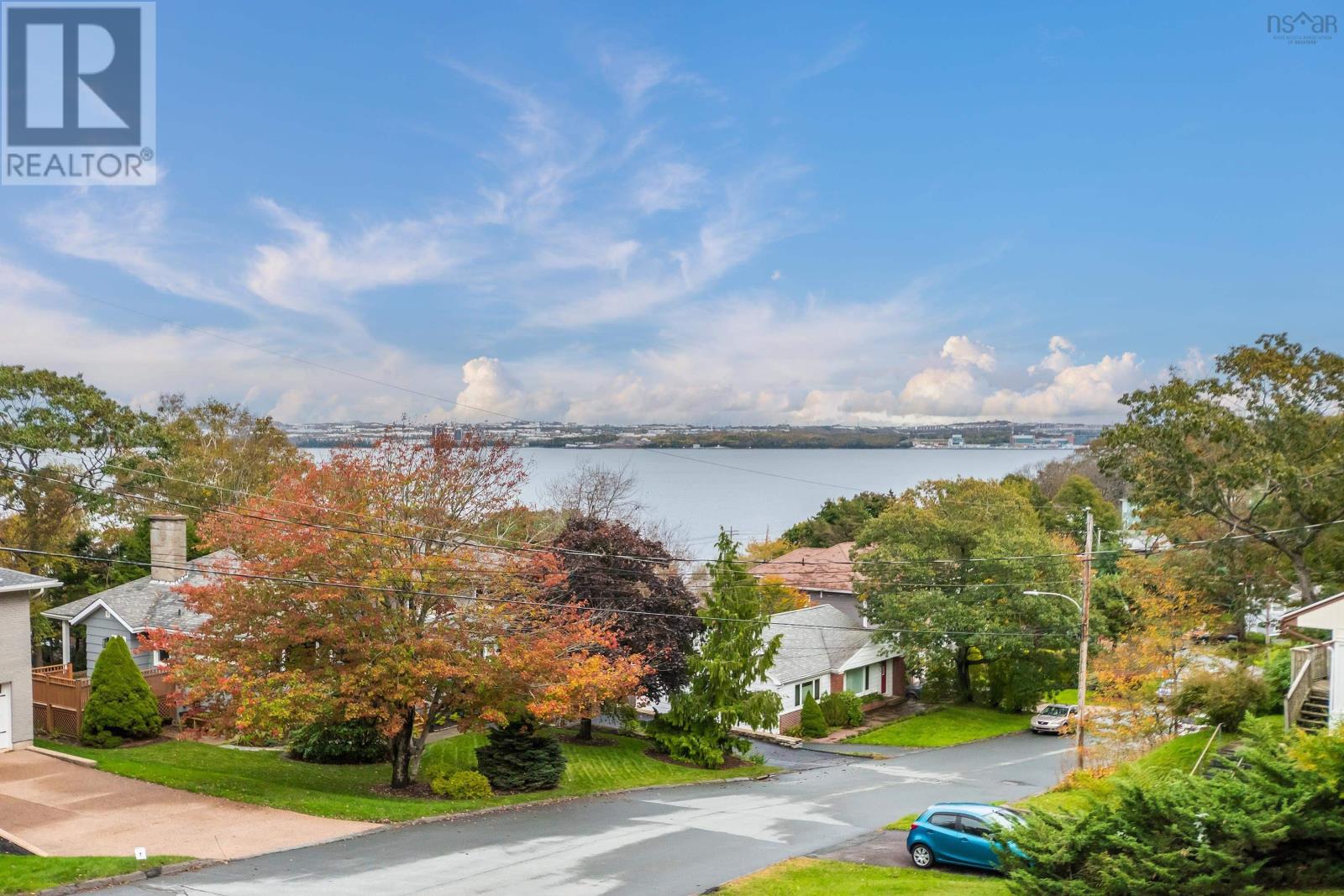 18 Cascade Drive