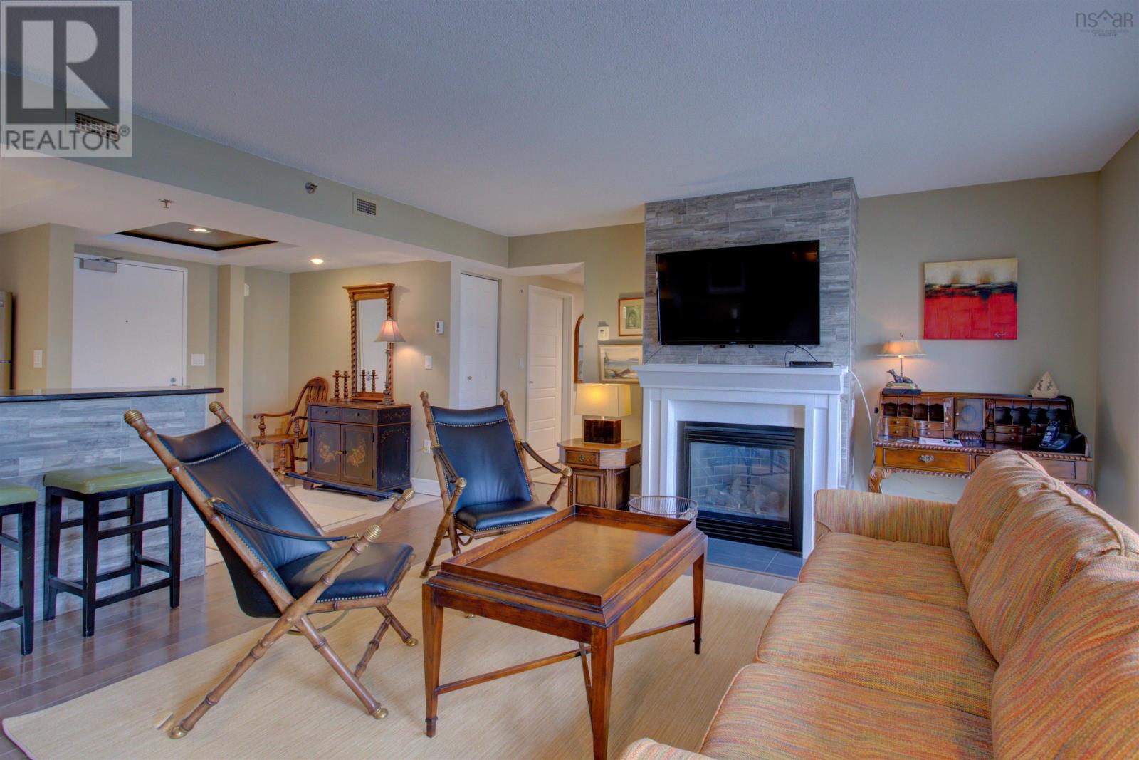 527 1477 Lower Water Street, #527