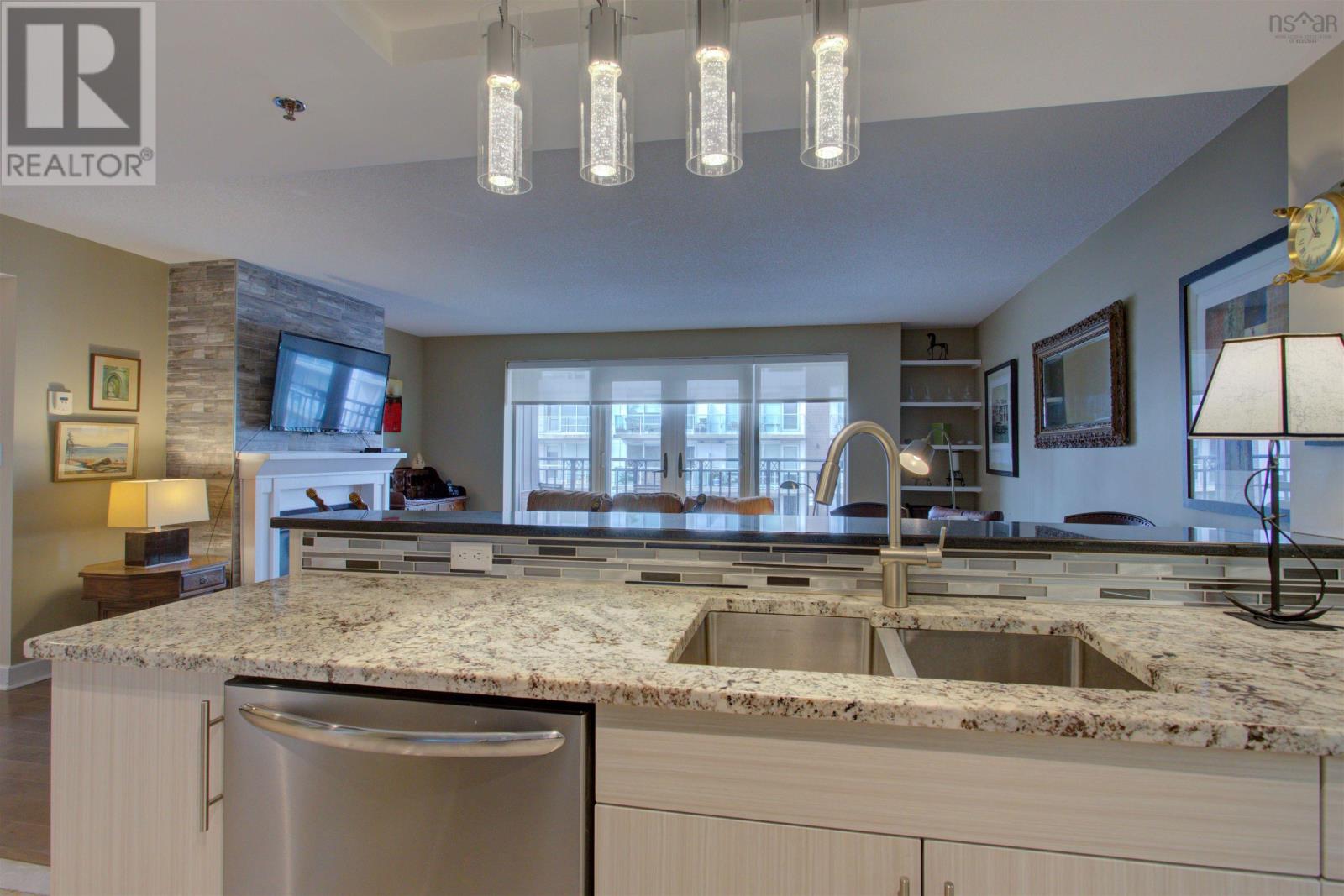 527 1477 Lower Water Street, #527