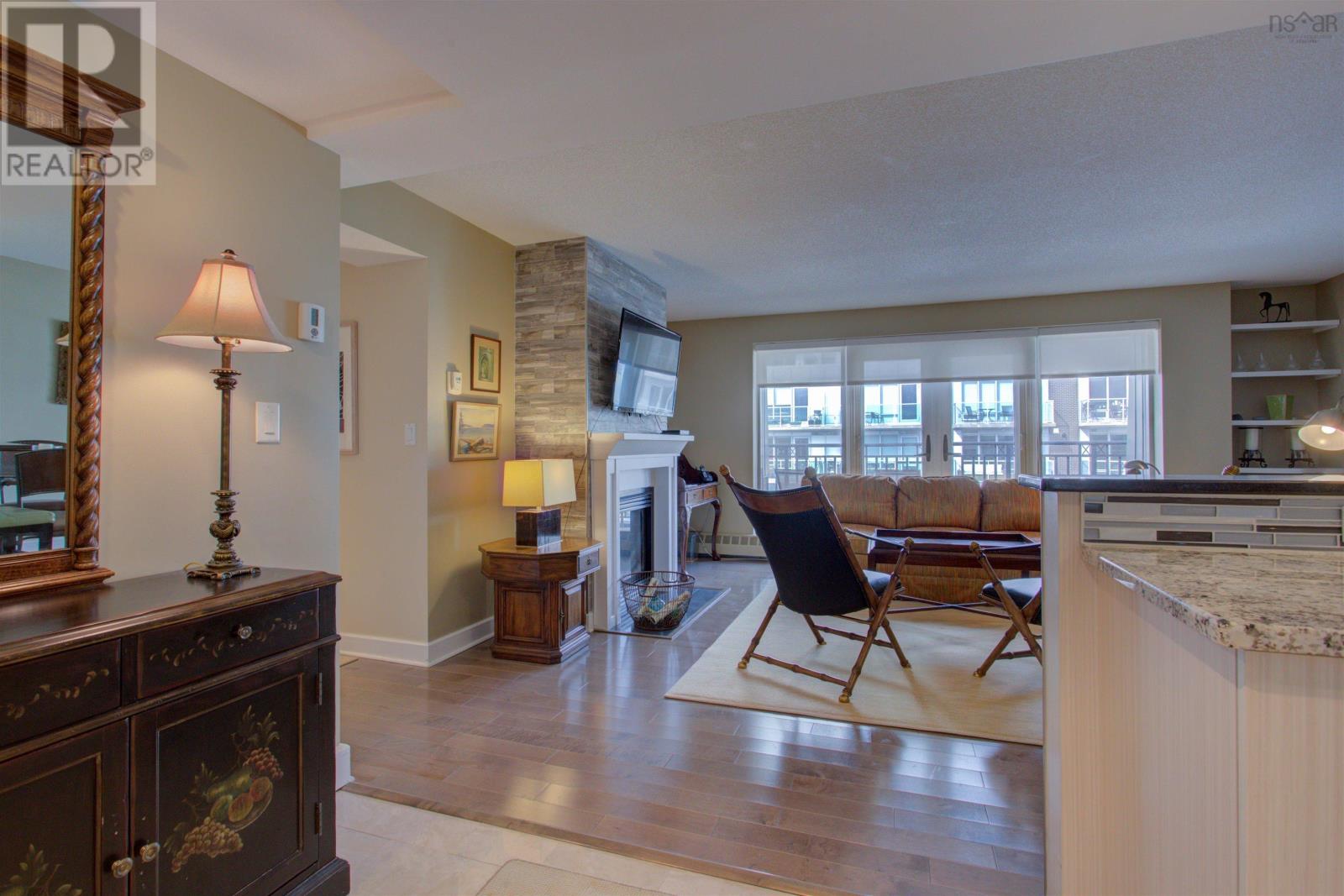 527 1477 Lower Water Street, #527