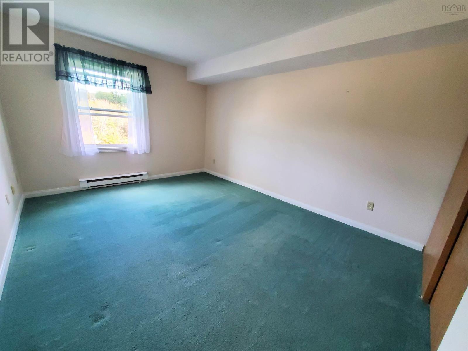 303 31 River Lane, #303