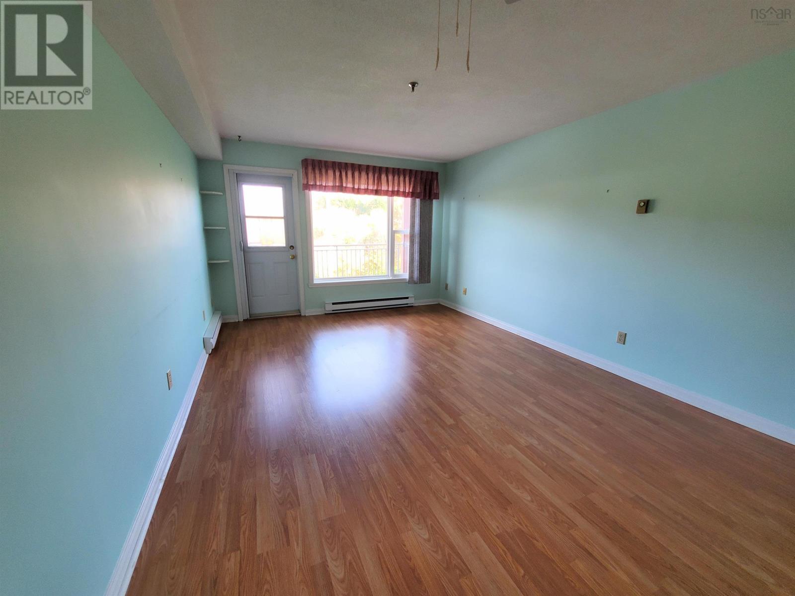 303 31 River Lane, #303