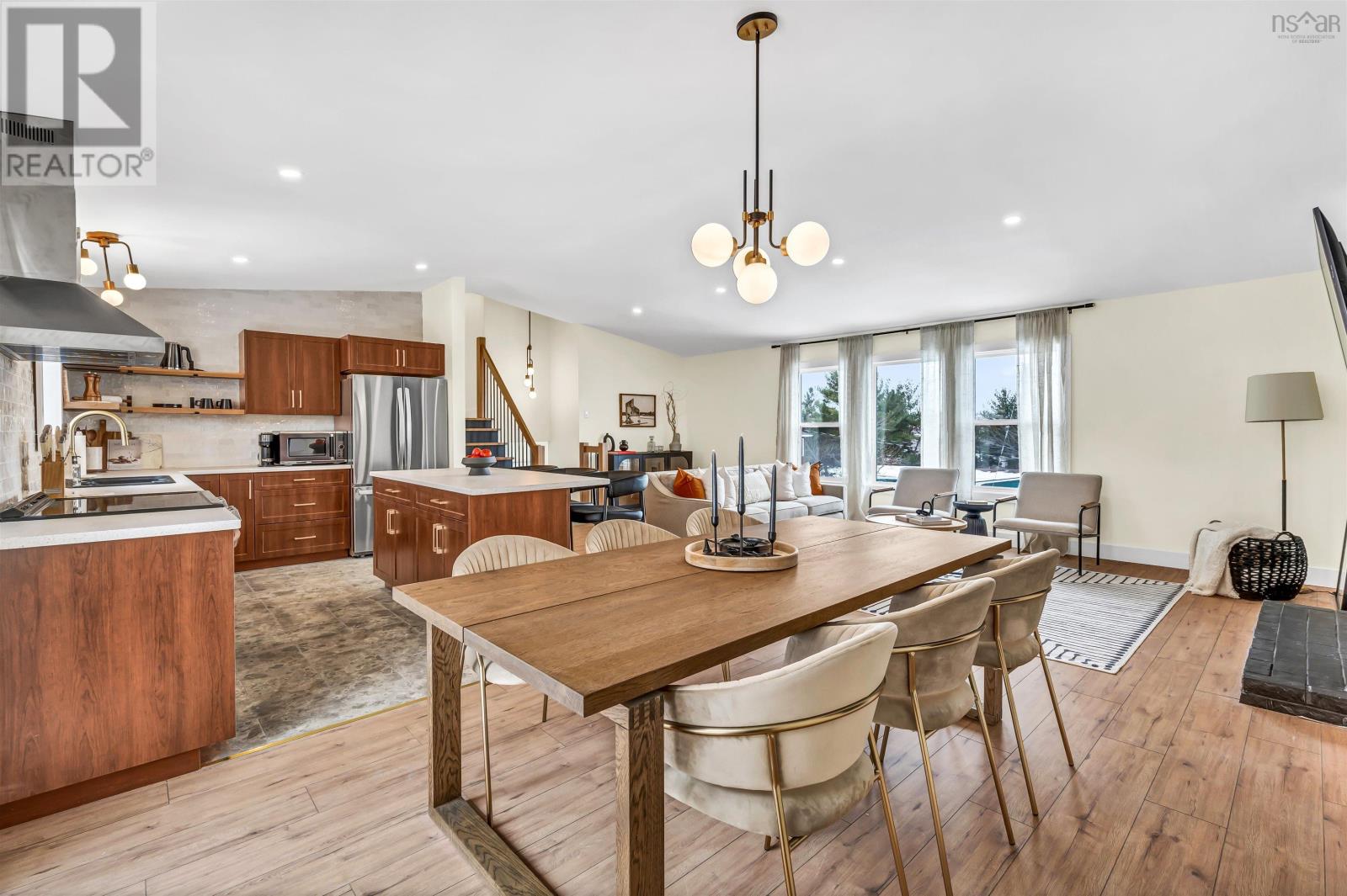 4 Benview Drive
