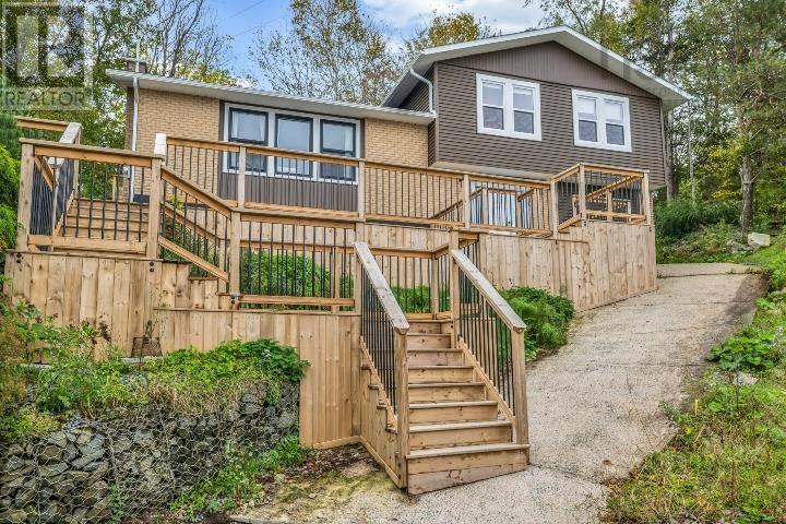 4 Benview Drive
