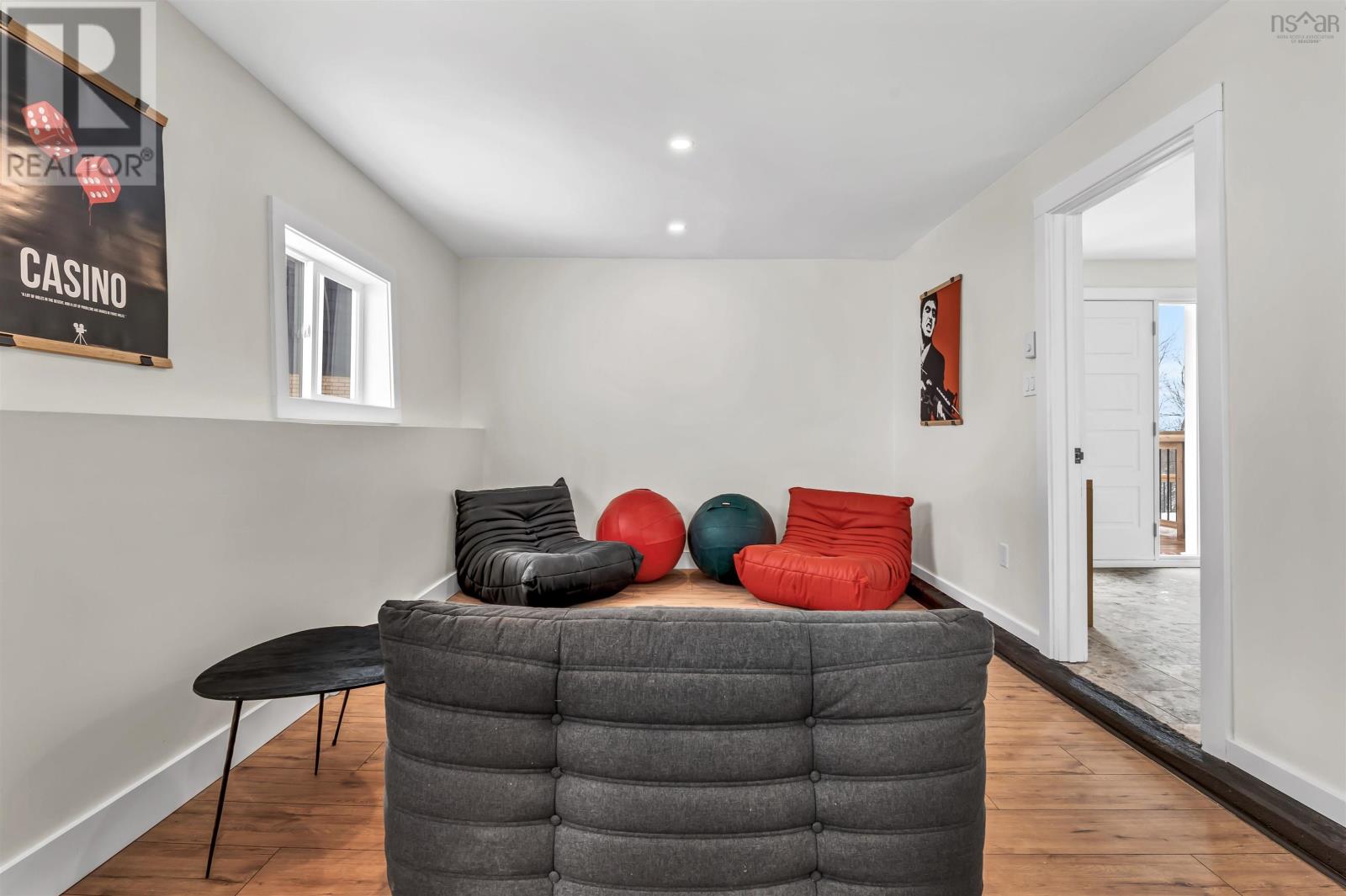 4 Benview Drive