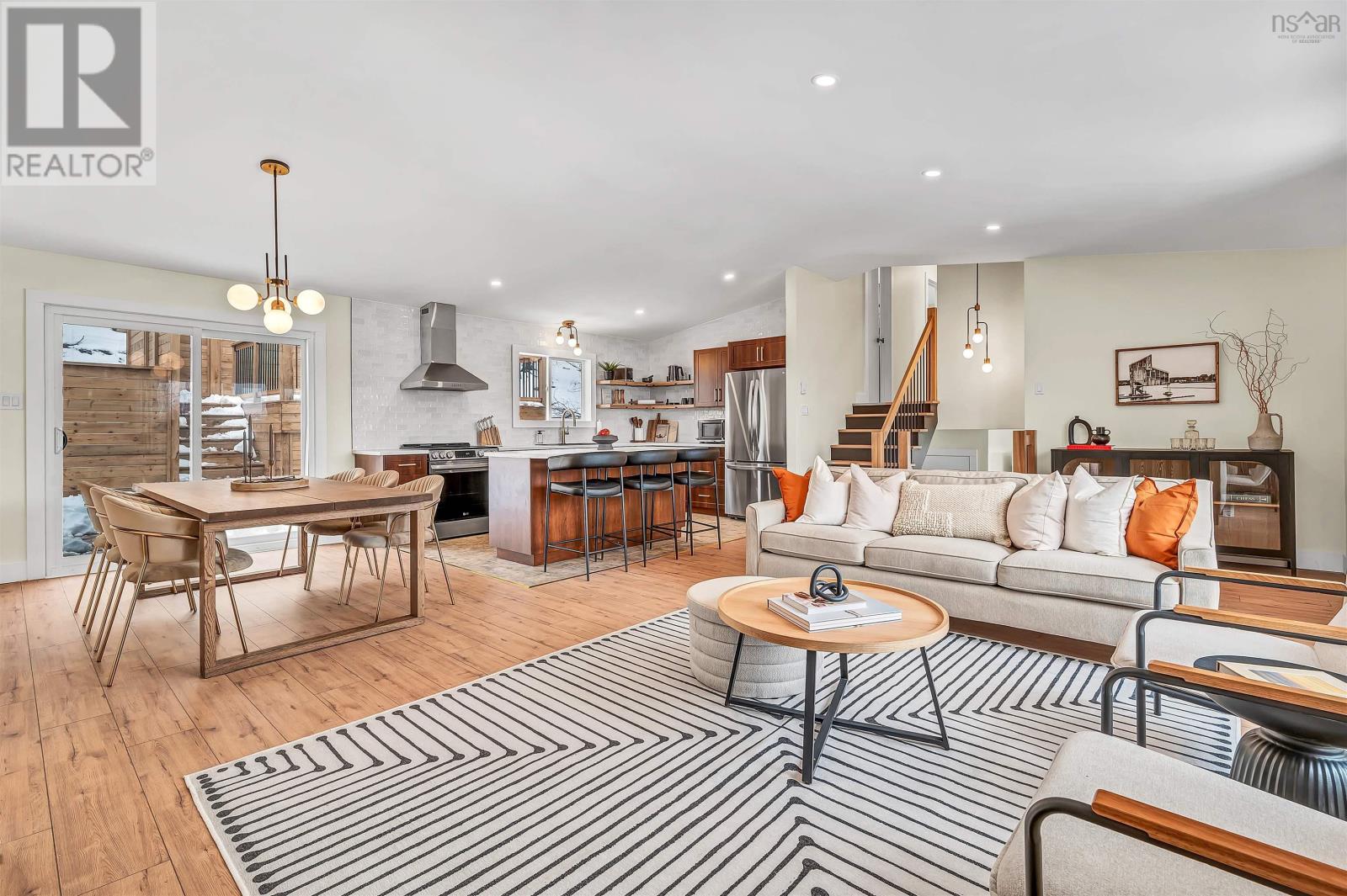4 Benview Drive