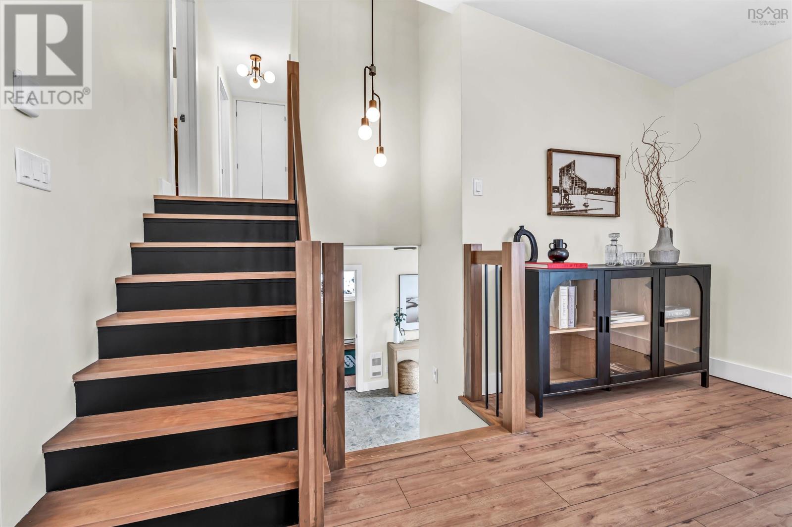 4 Benview Drive