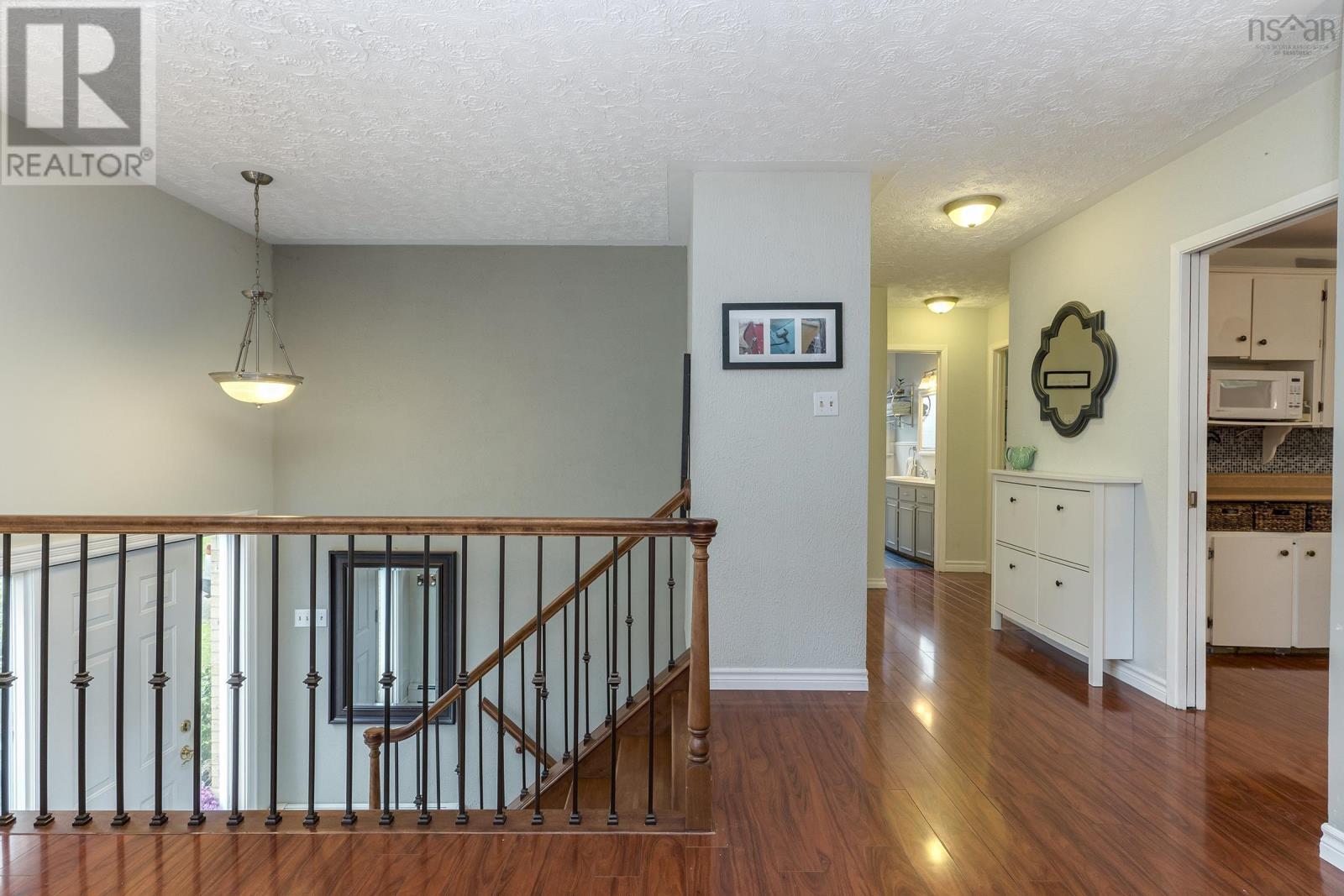 5 Dubonnet Drive