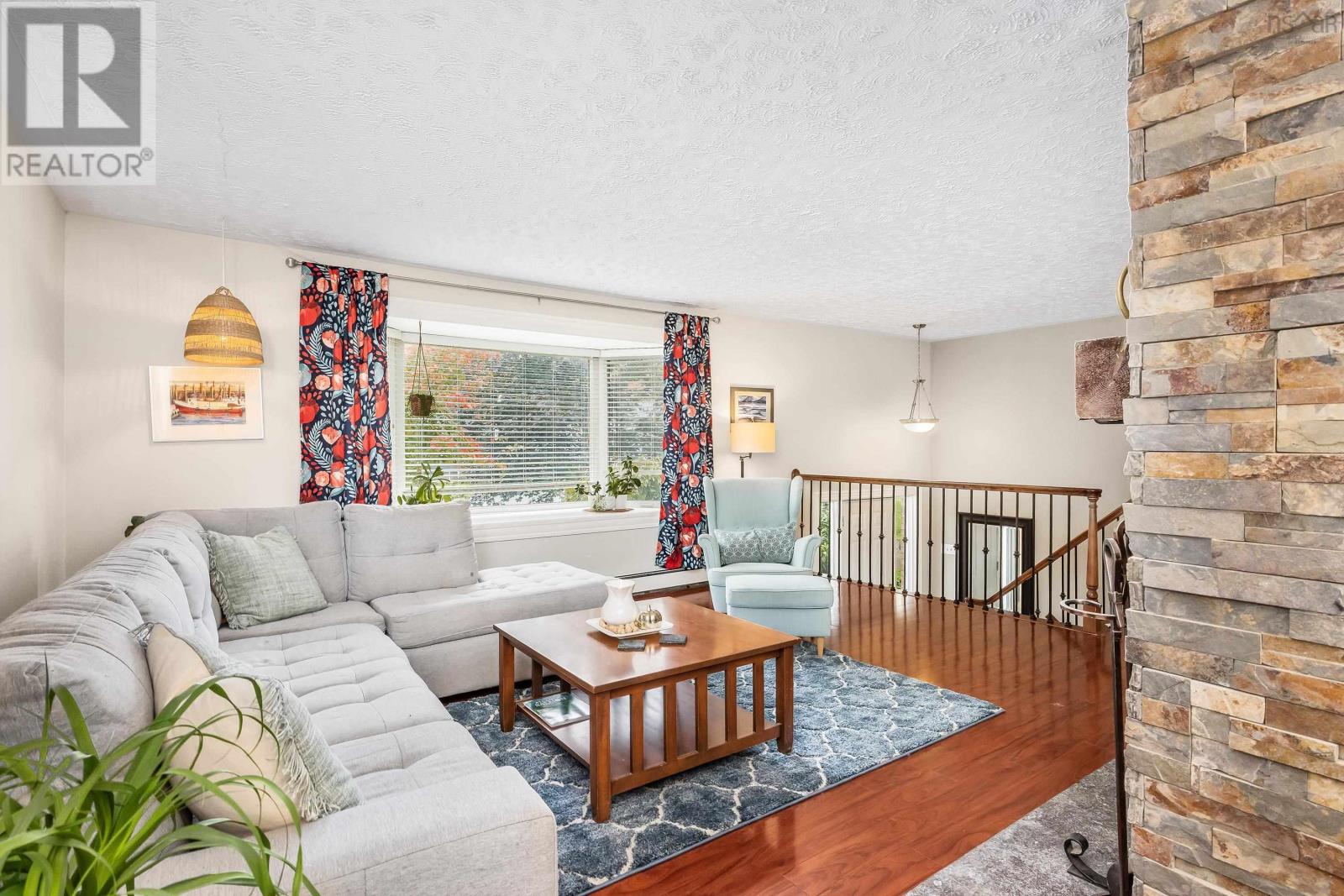 5 Dubonnet Drive