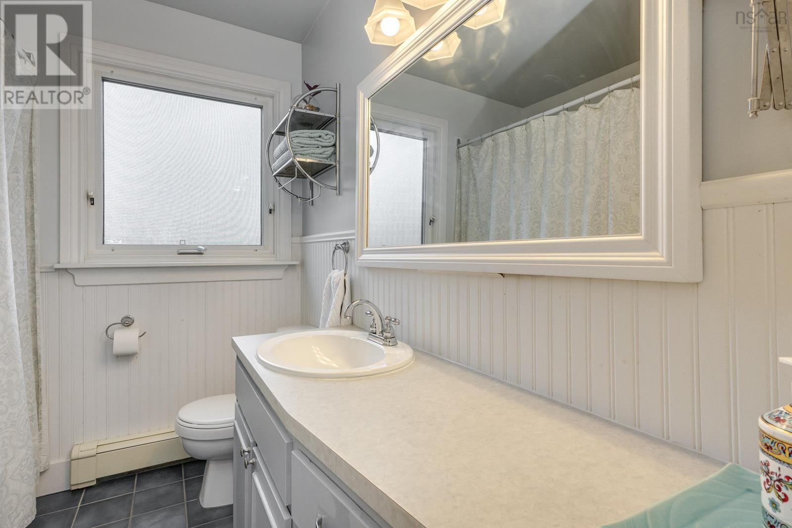 5 Dubonnet Drive