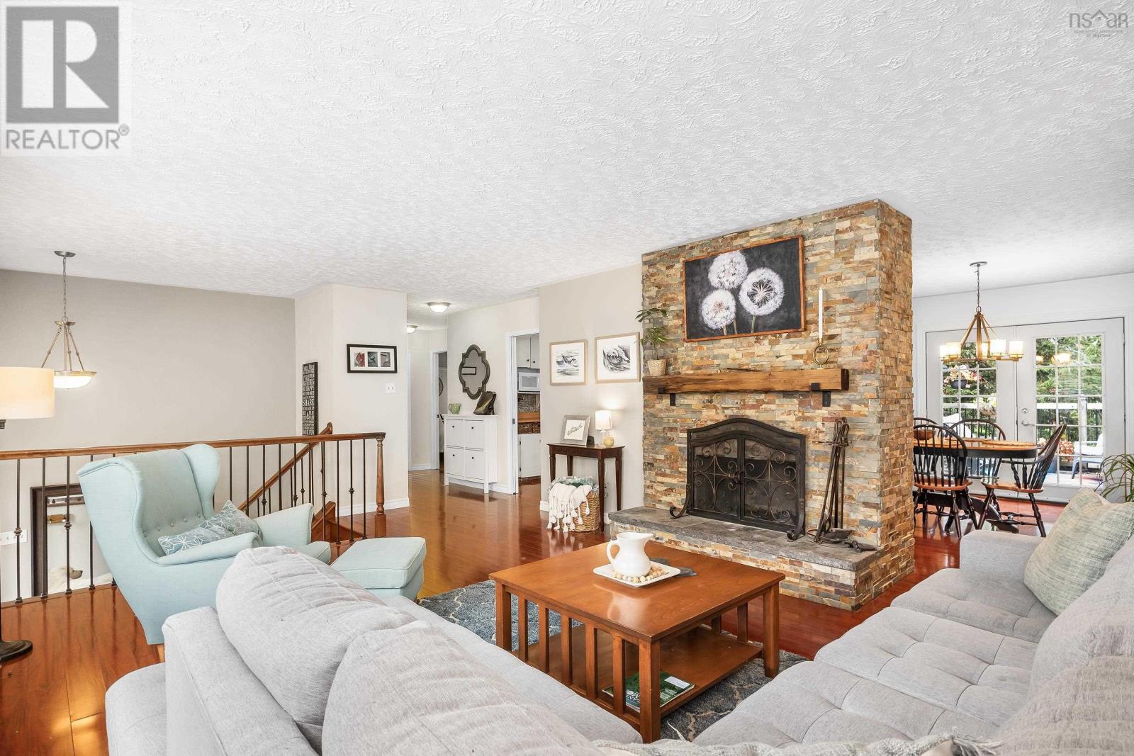 5 Dubonnet Drive