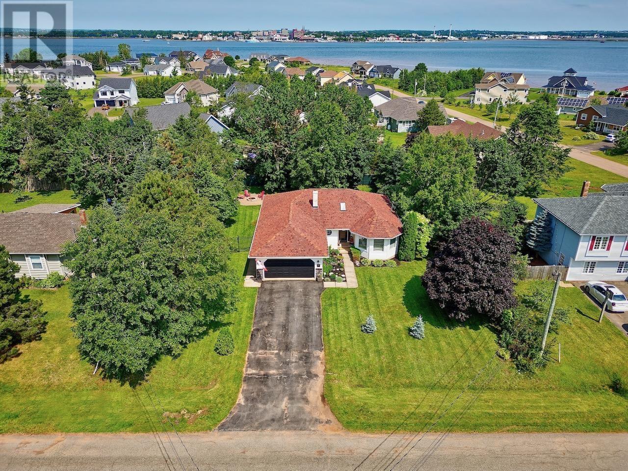 15 BRANDY Lane