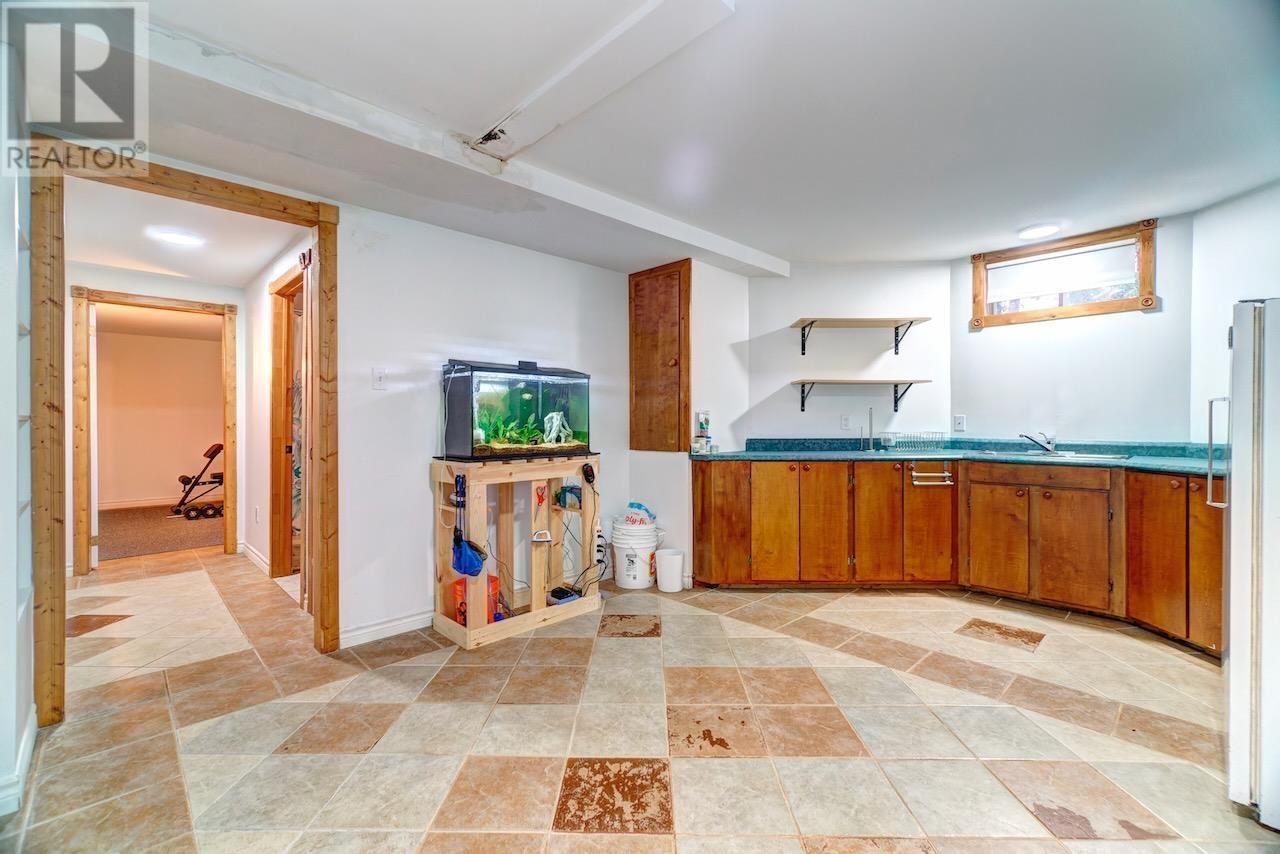 15 BRANDY Lane