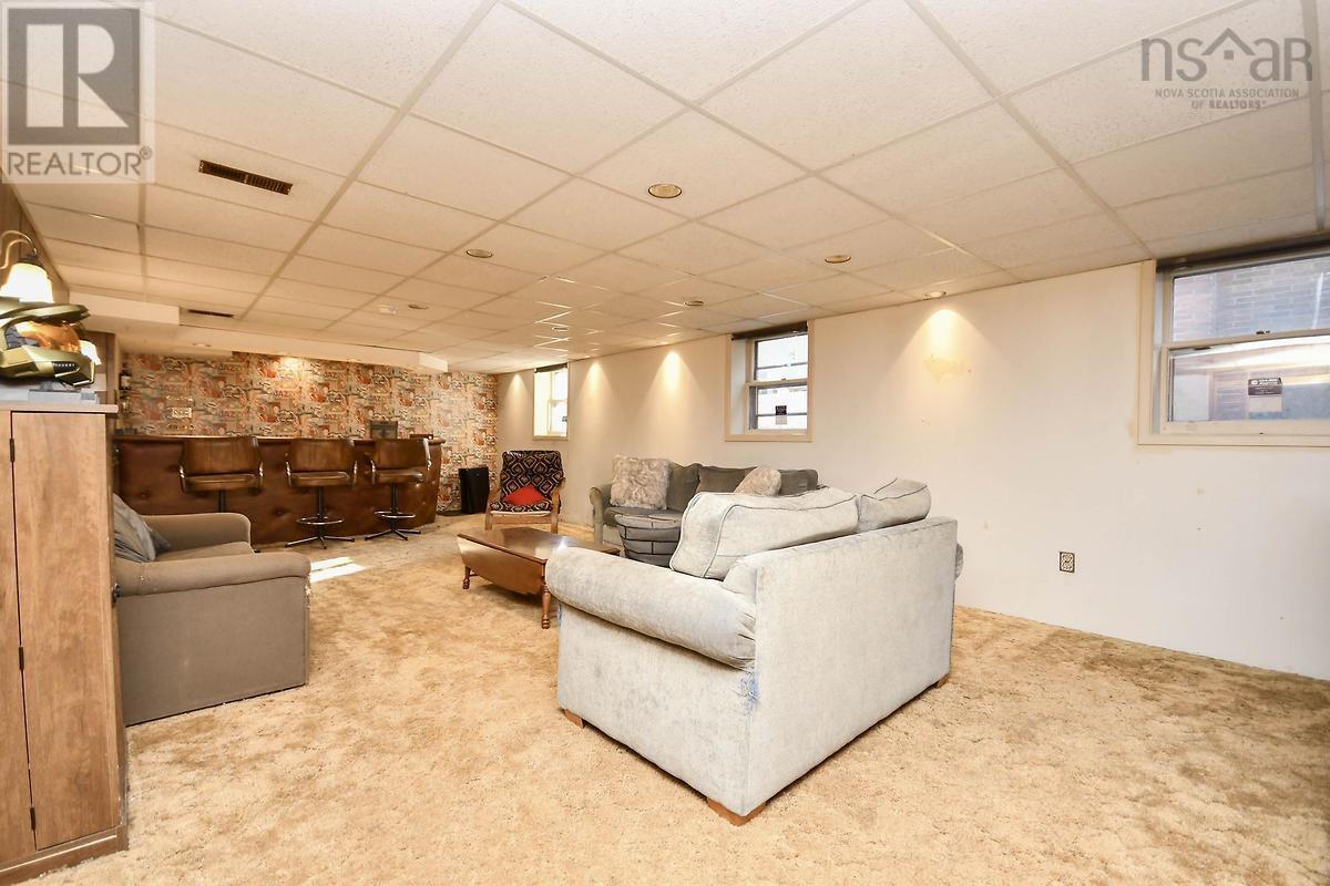 7059 Abbott Drive