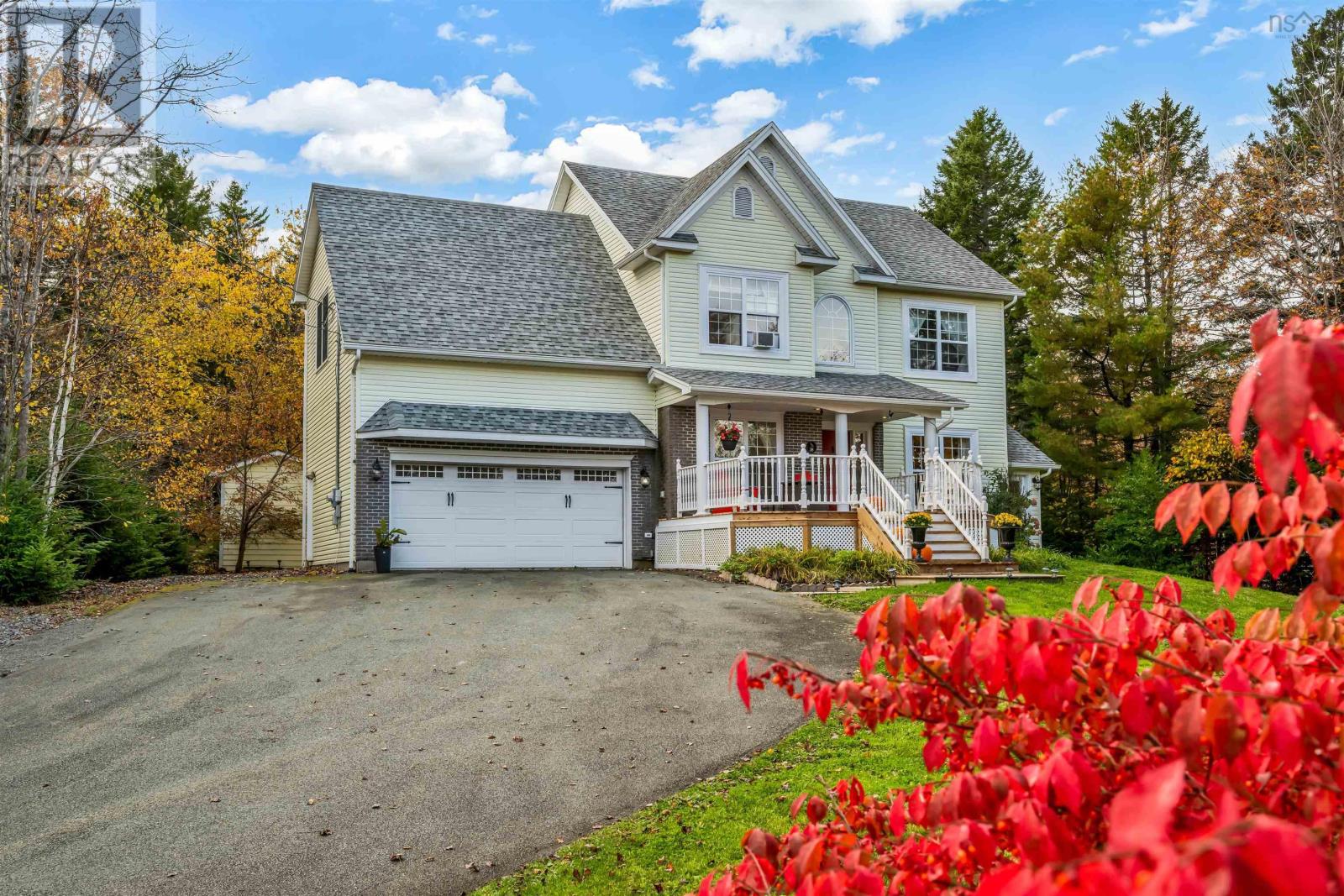 38 Blue Forest Lane