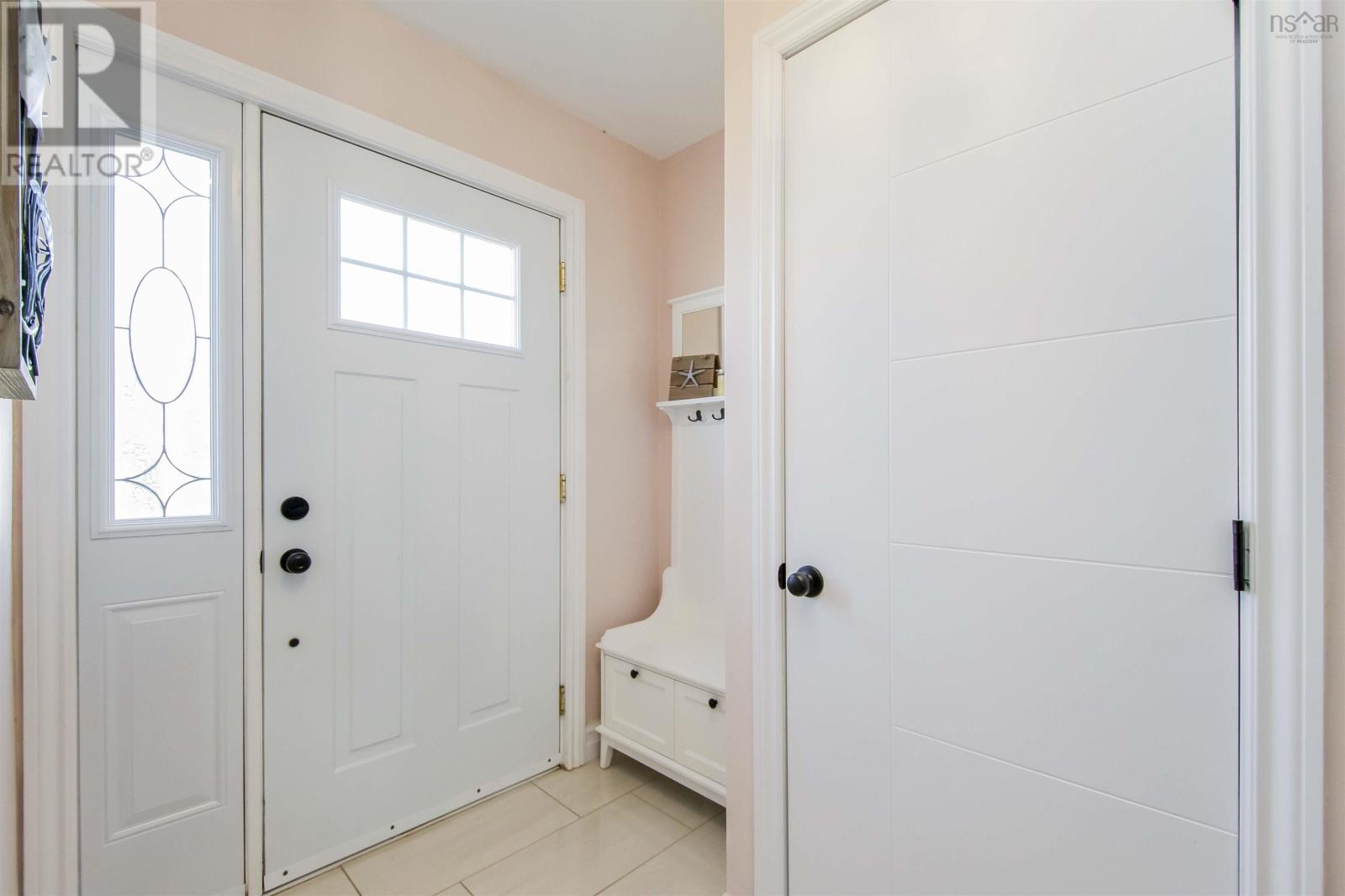 7 Guildwood Crescent