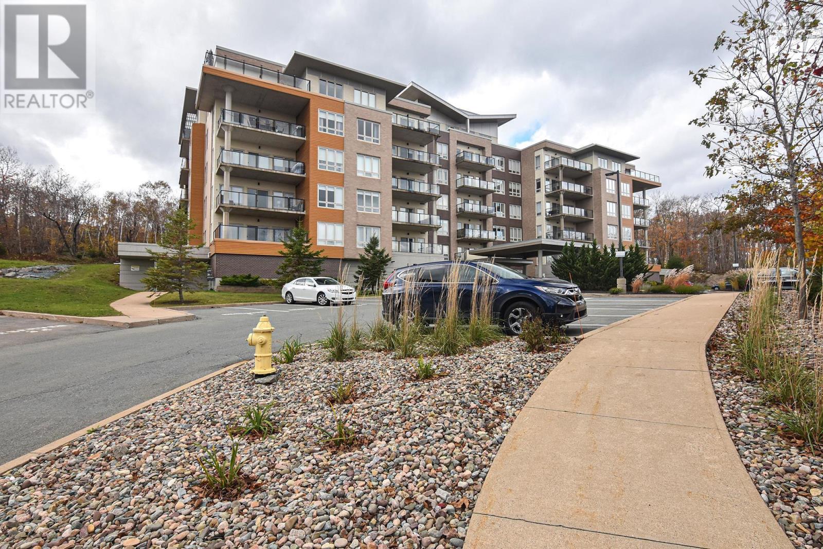 203 267 Gary Martin Drive, #203