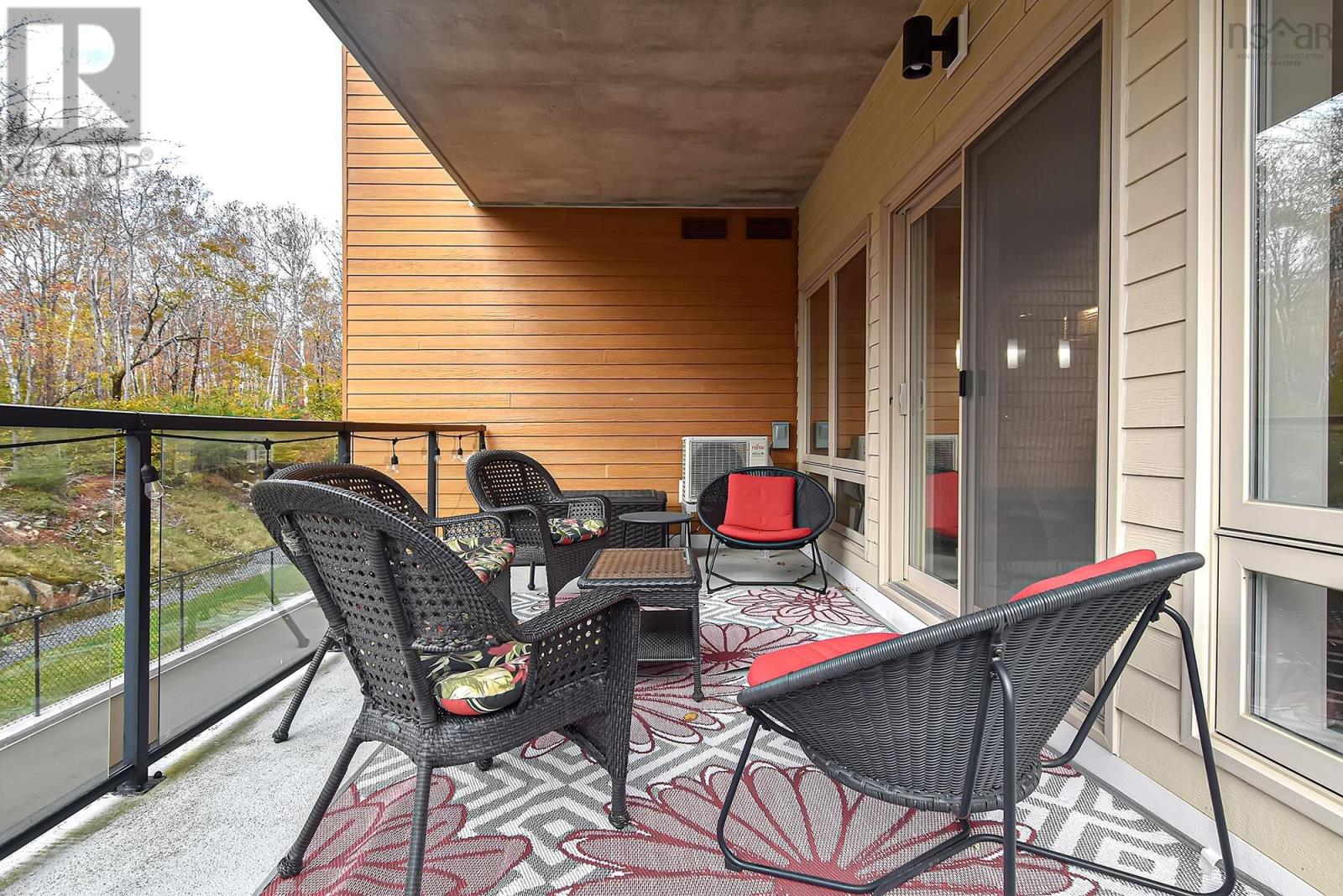 203 267 Gary Martin Drive, #203