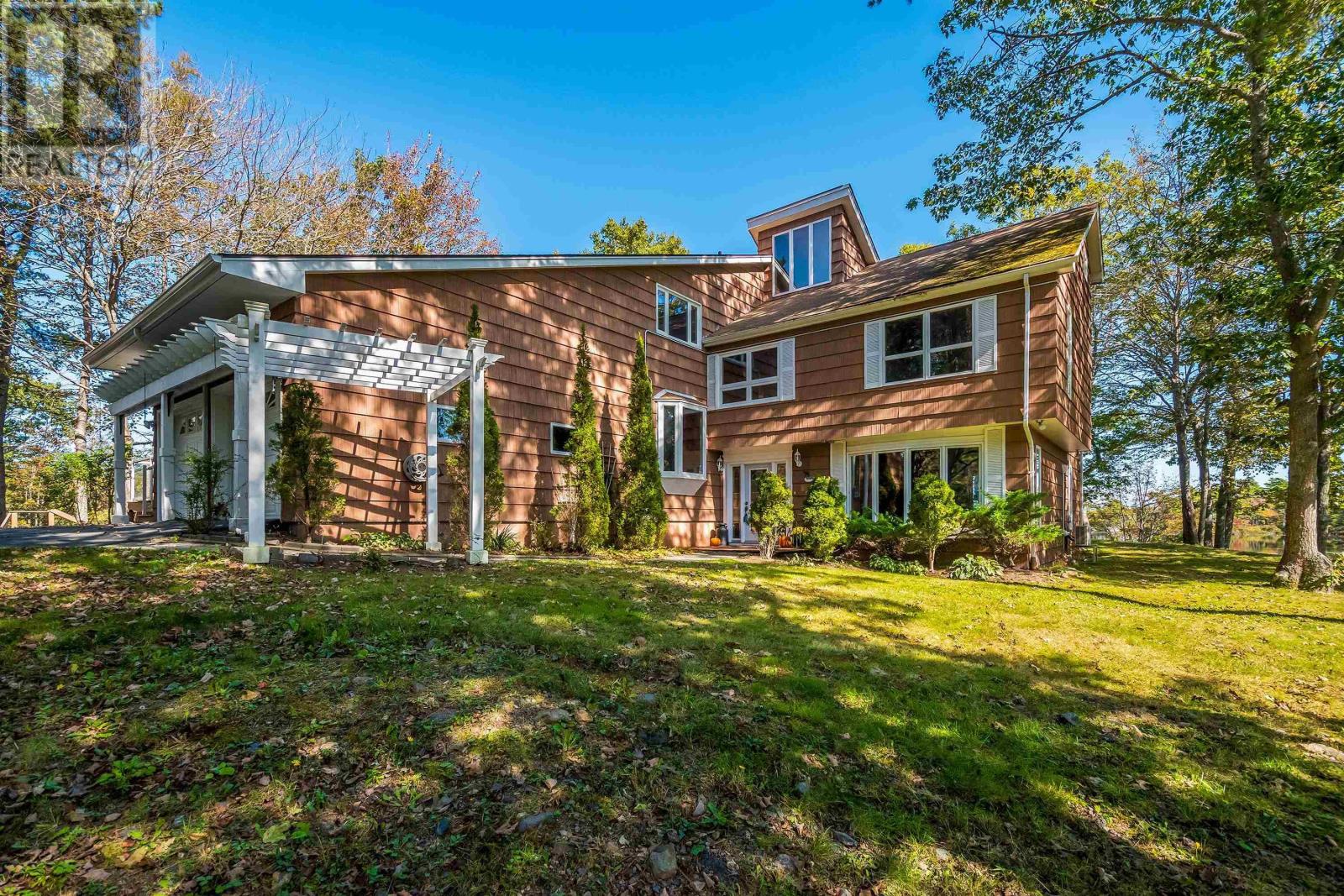 48 Birchview Drive