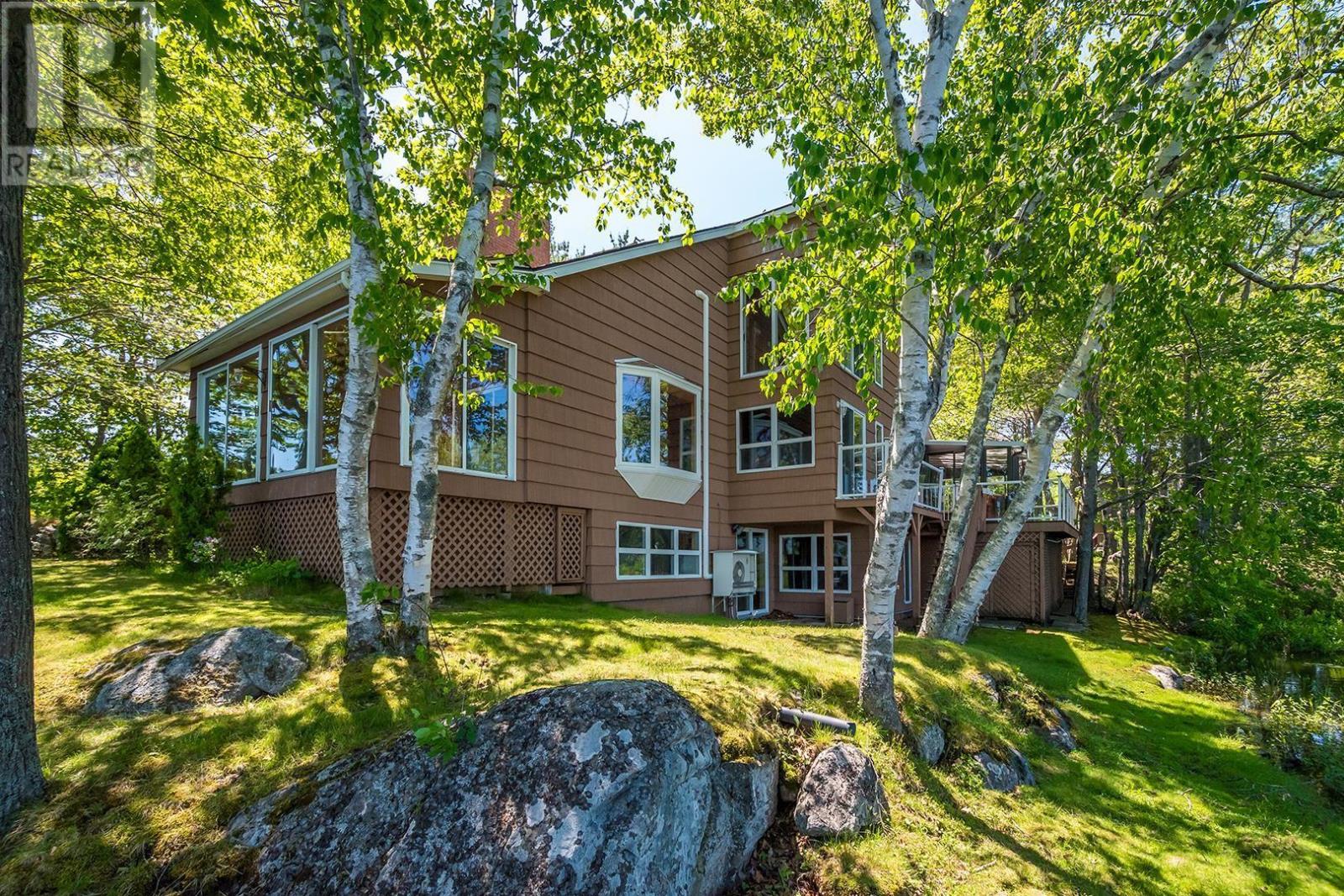 48 Birchview Drive