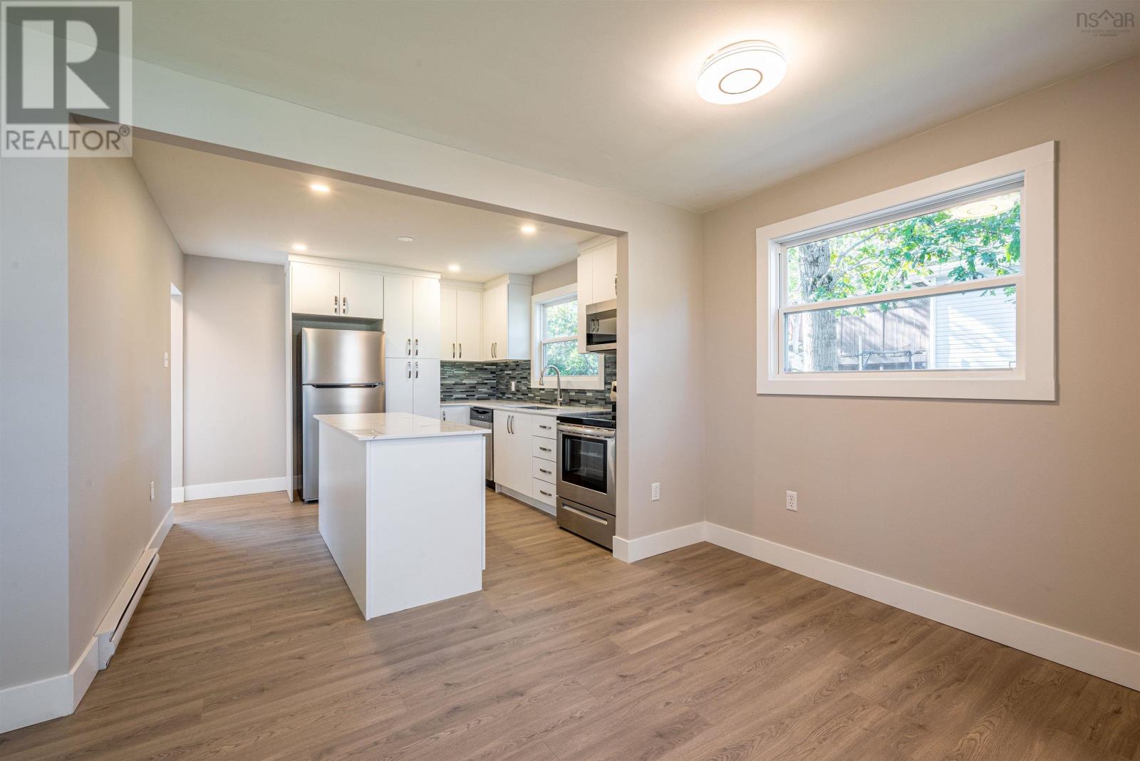 15 St Michaels Avenue
