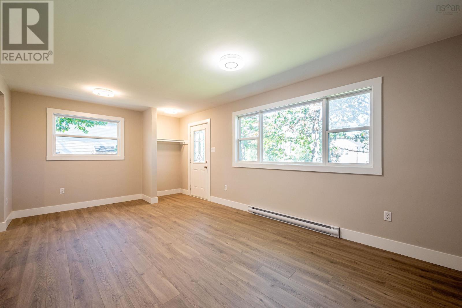 15 St Michaels Avenue
