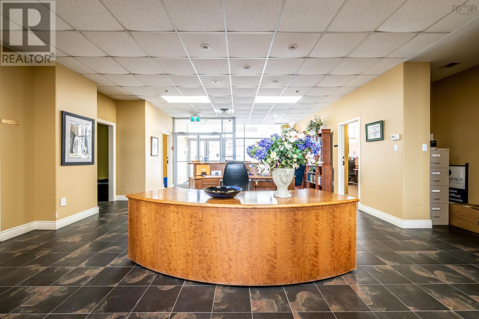 101 647 Bedford Highway, #101